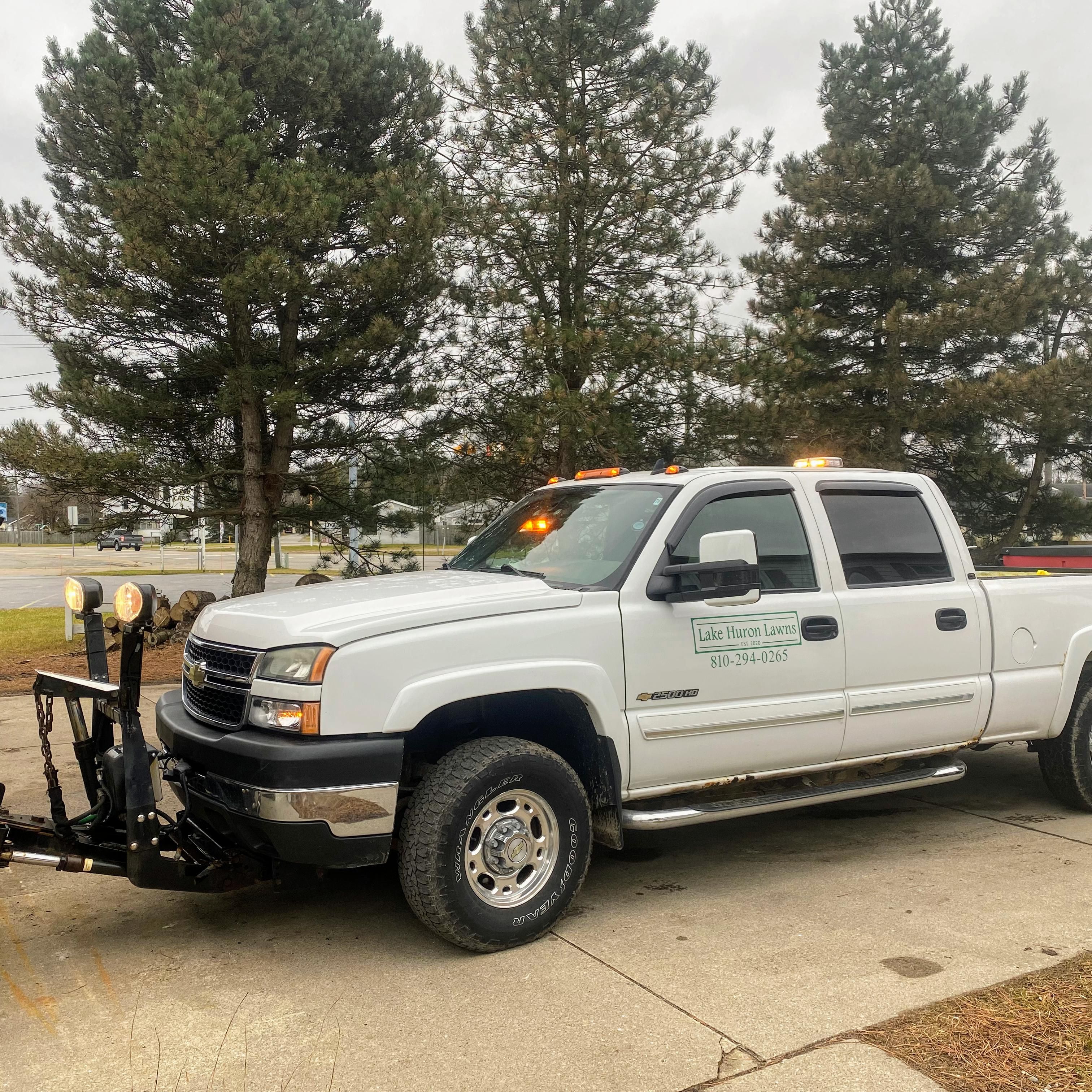 Spring and Fall Clean Ups for Lake Huron Lawns in Lexington, MI