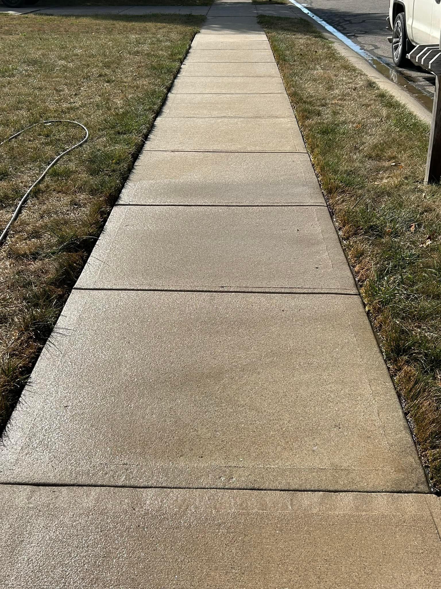  for Bearforce Lawn Care LLC in Greenfield, IN