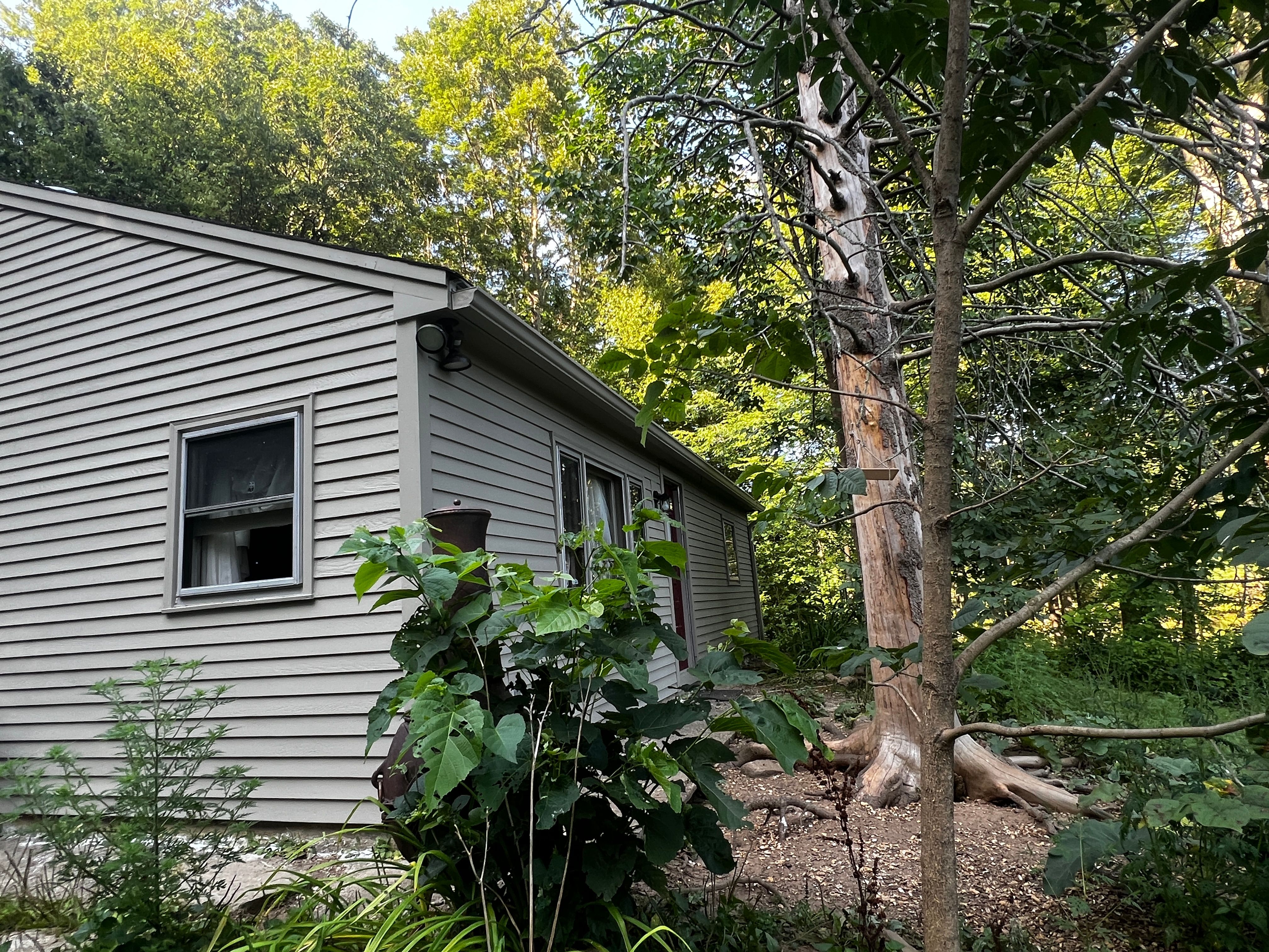 Exterior for Green Valley Painting in Thompson, CT