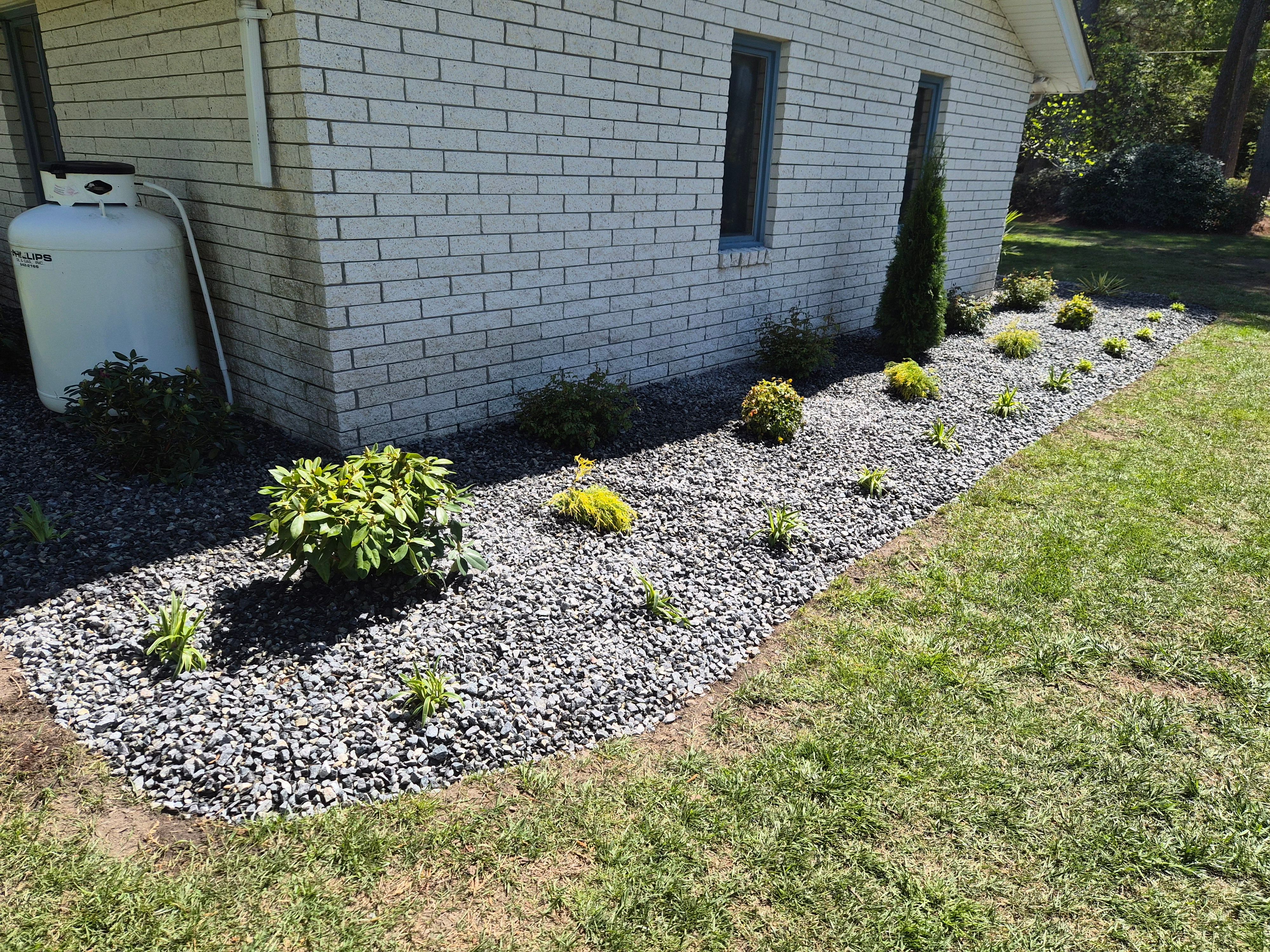 All Photos for 4 Points Lawncare LLC in Hayes, VA