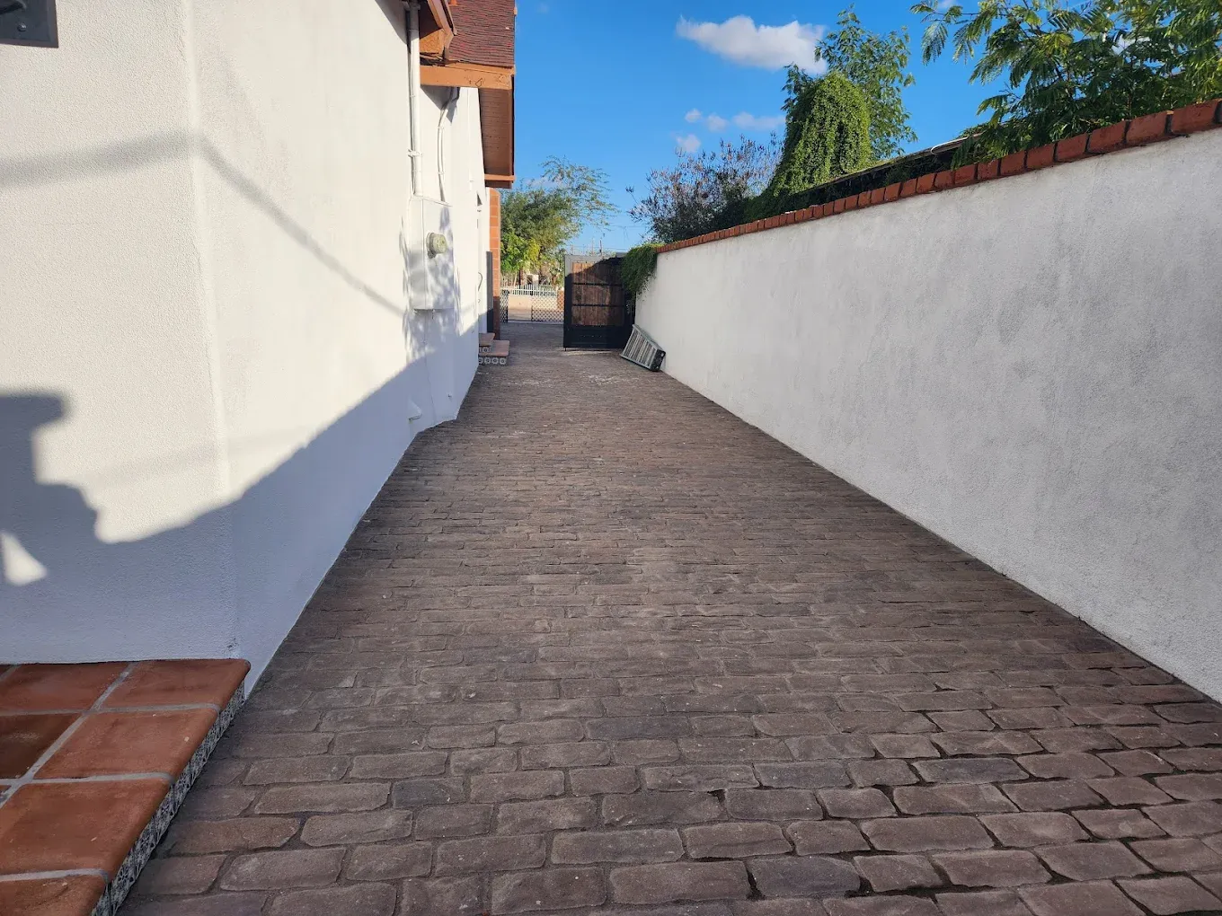  for Outdoor Pros in Phoenix, AZ