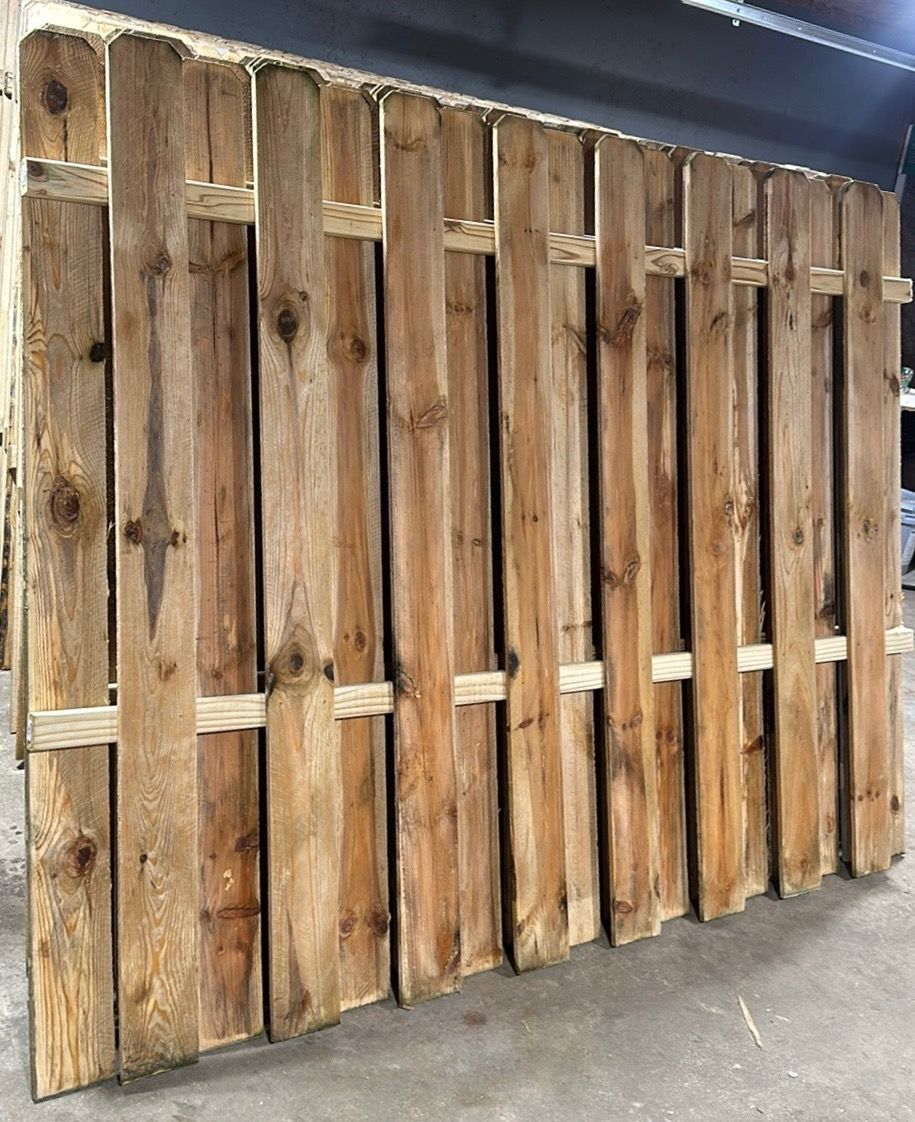  for Fairchild Fencing in Byron, MN