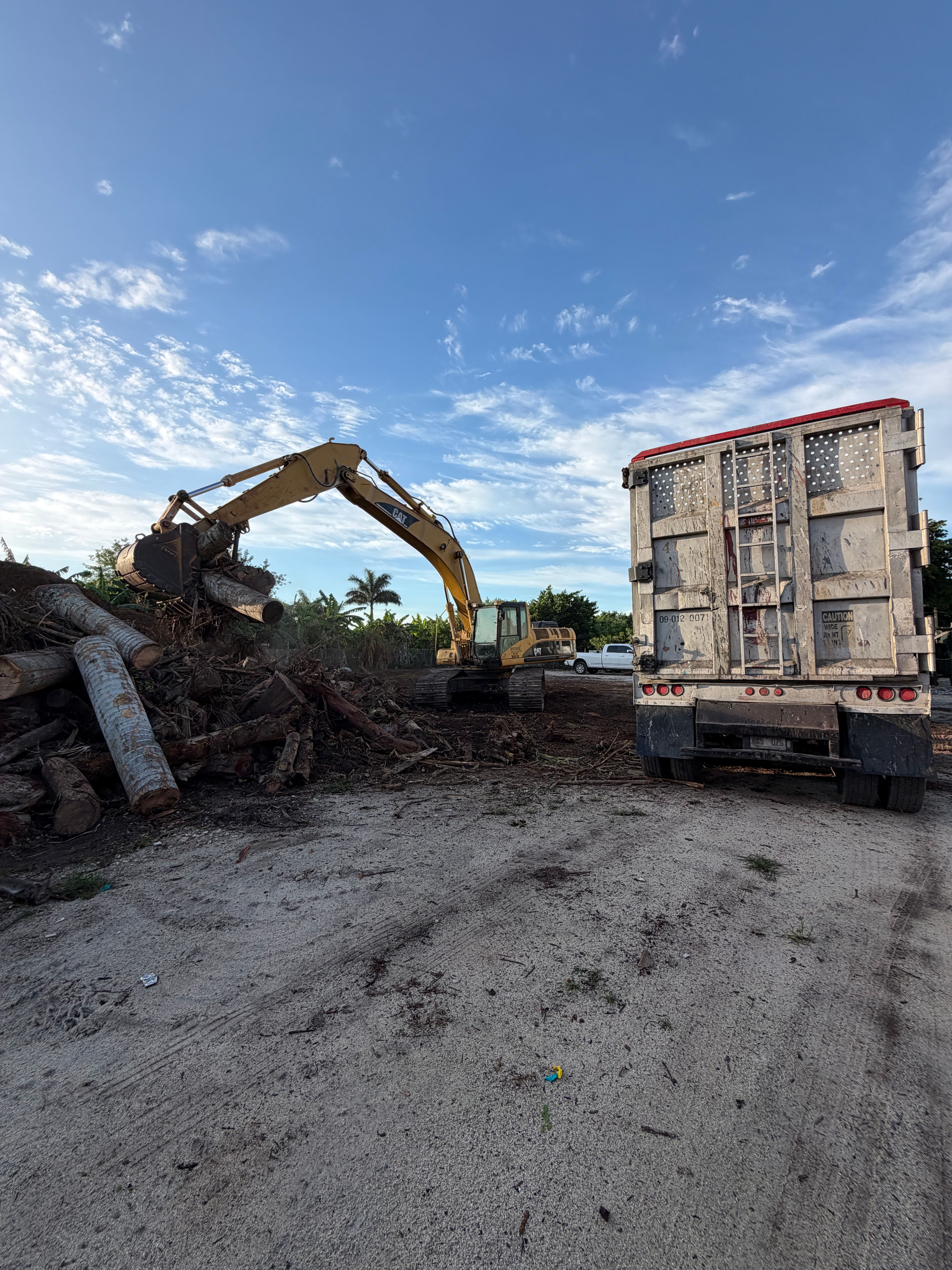  for Nurry Tree Services in Miami, FL