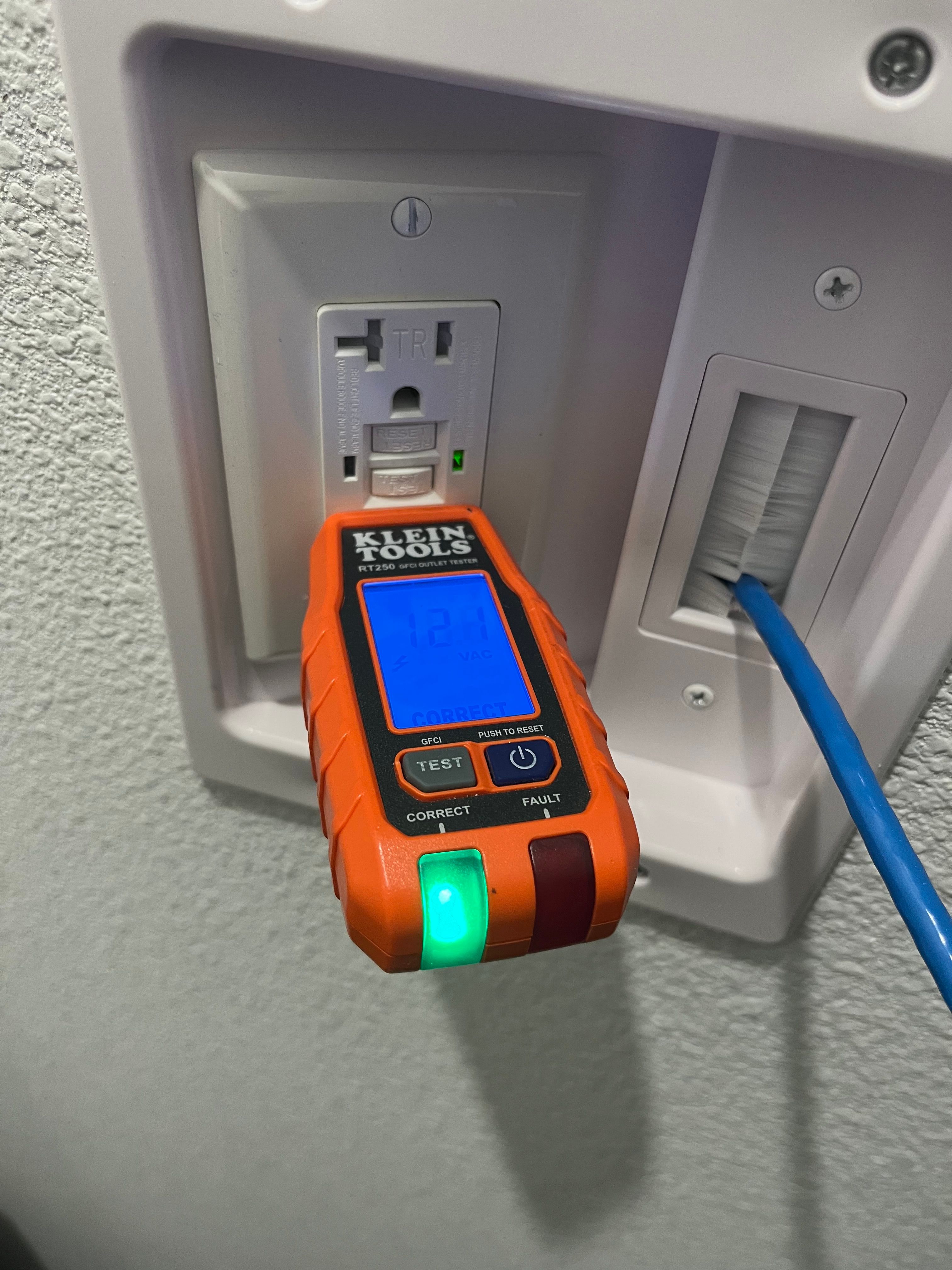  for Manny’s 407 Electric Inc in St. Cloud, FL