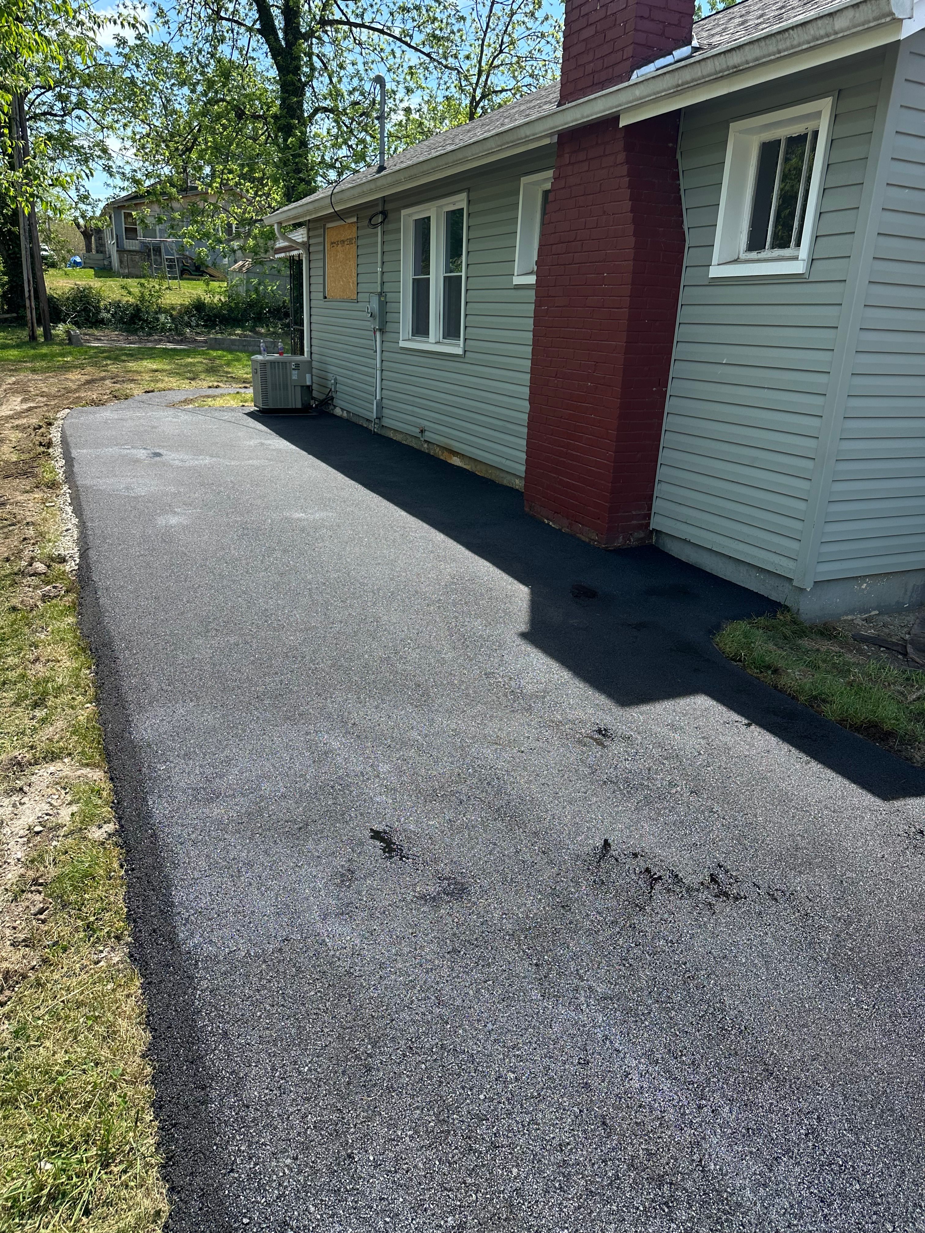  for Metzler Paving and Sealcoating LLC in Jacksboro, TN