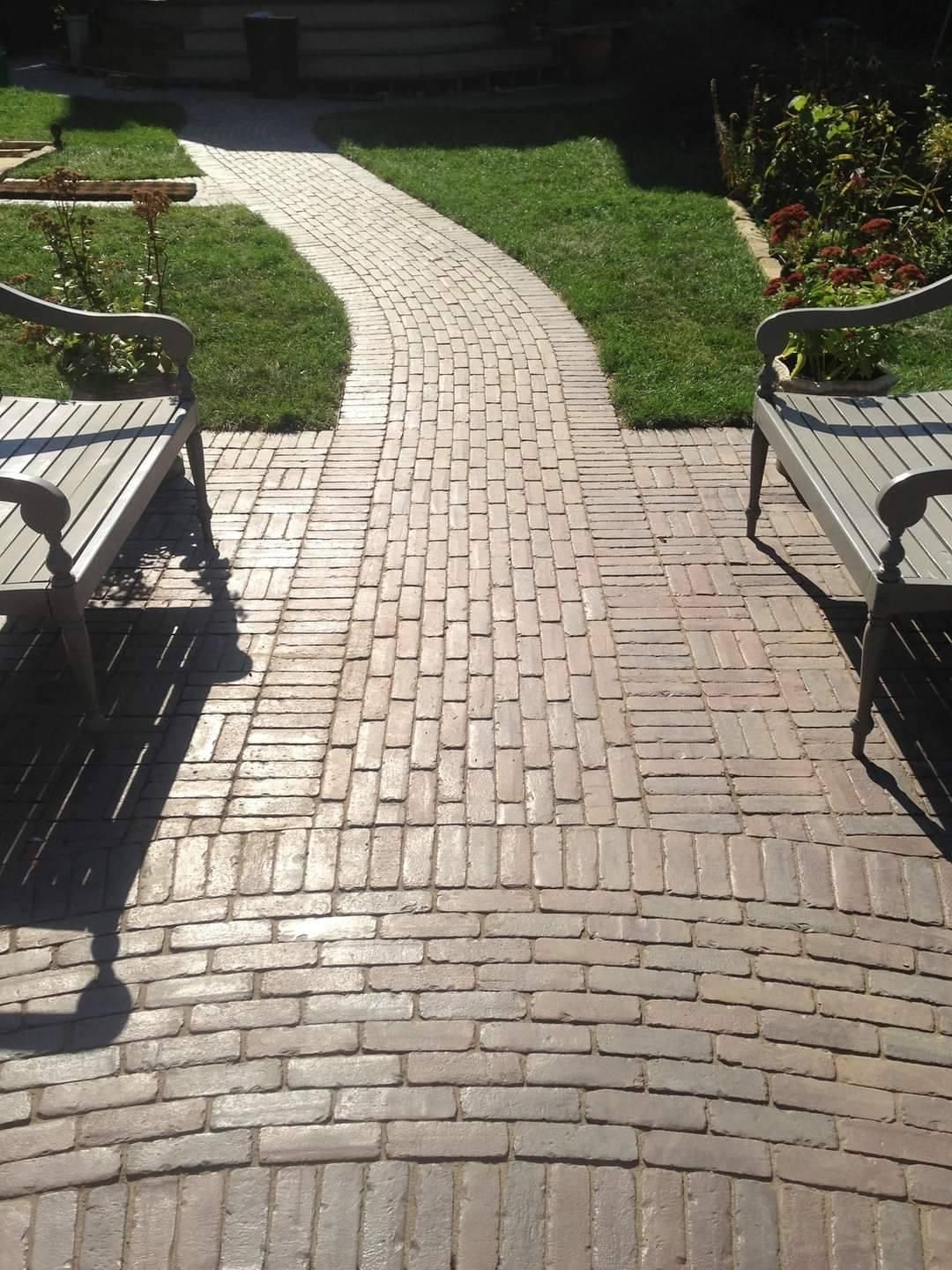  for Admiring Landscapes in Lancaster, OH
