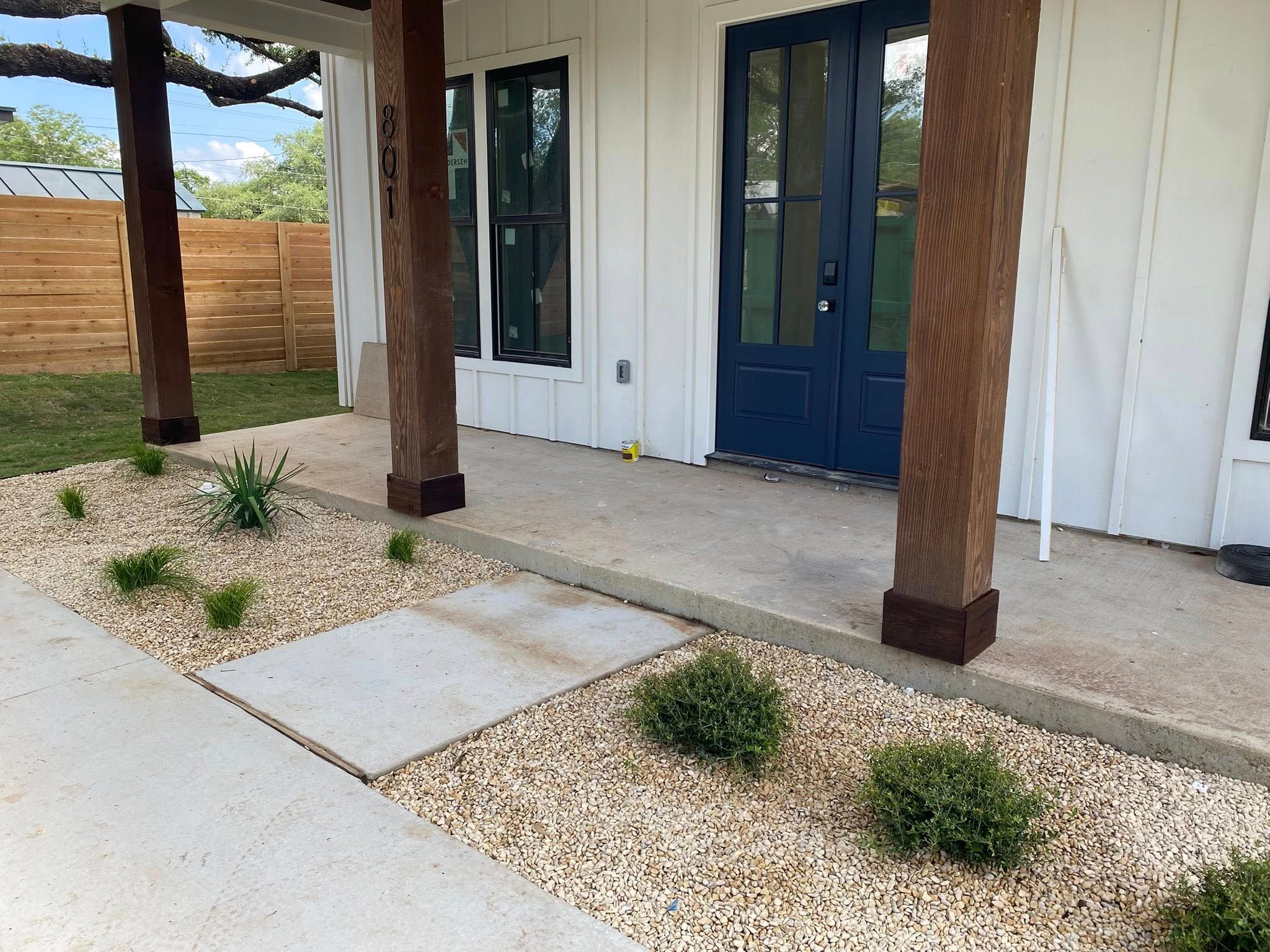  for Robert’s Lawn & Tree Service in Austin, TX
