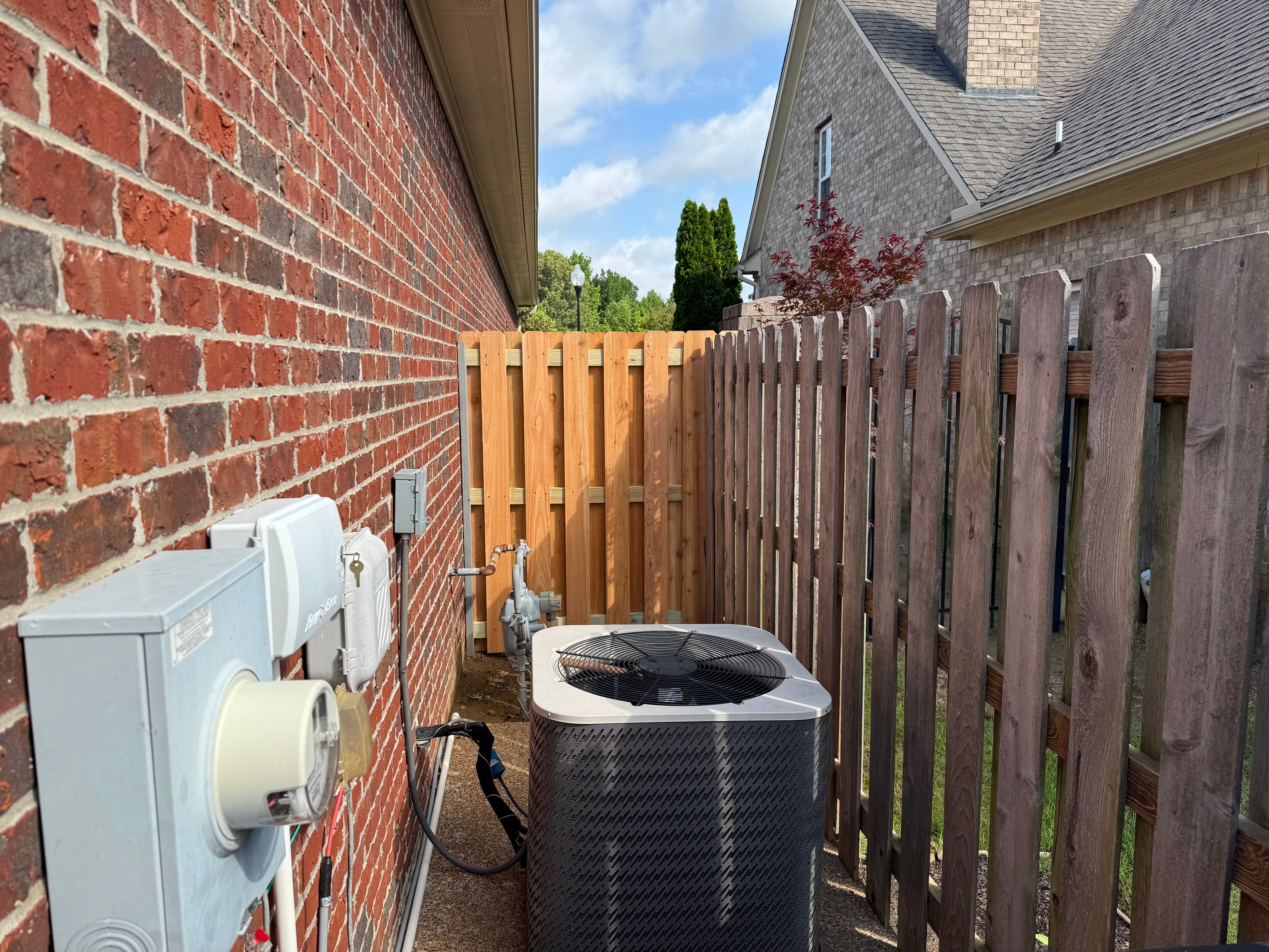  for Manning Fence, LLC in Hernando, MS