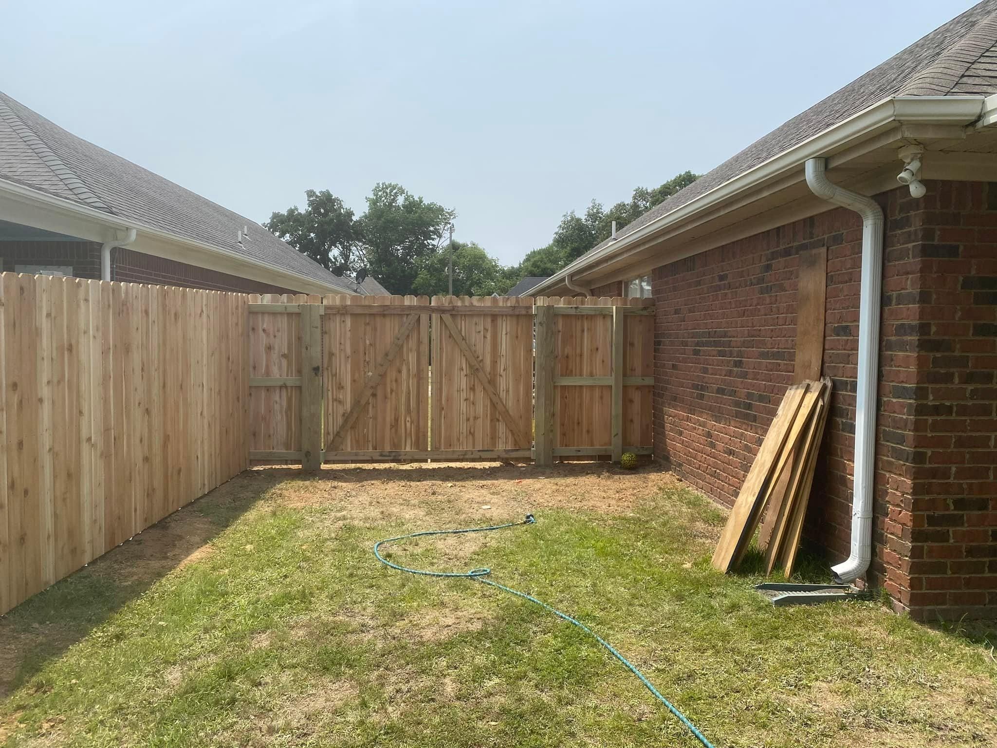  for Manning Fence, LLC in Hernando, MS