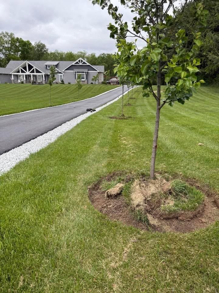  for FIRST CLASS GRASS LLC in Syracuse, IN