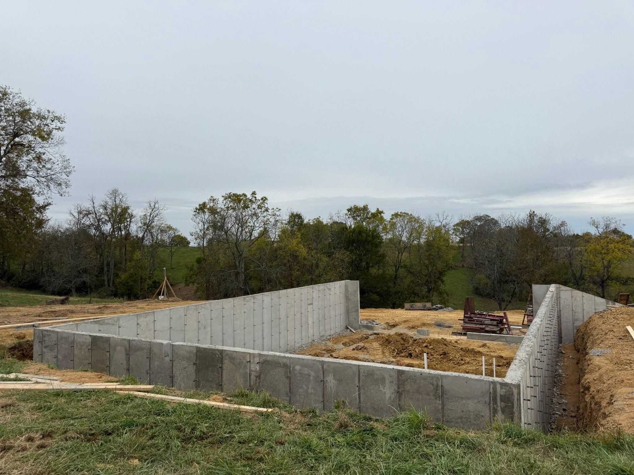  for G&R Contracting LLC in Falmouth, KY