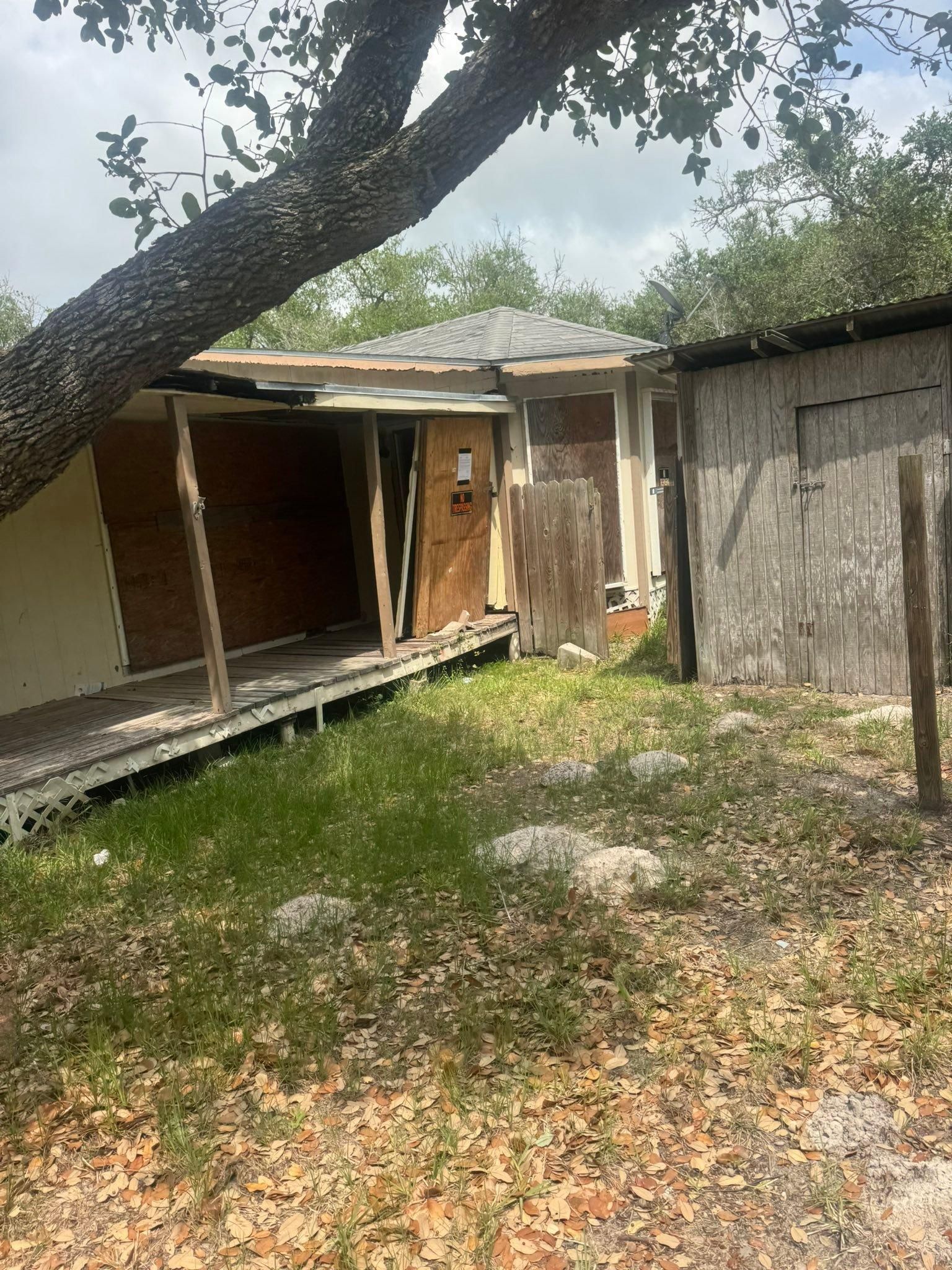  for Raw Demo And Construction,LLC in Rockport, TX