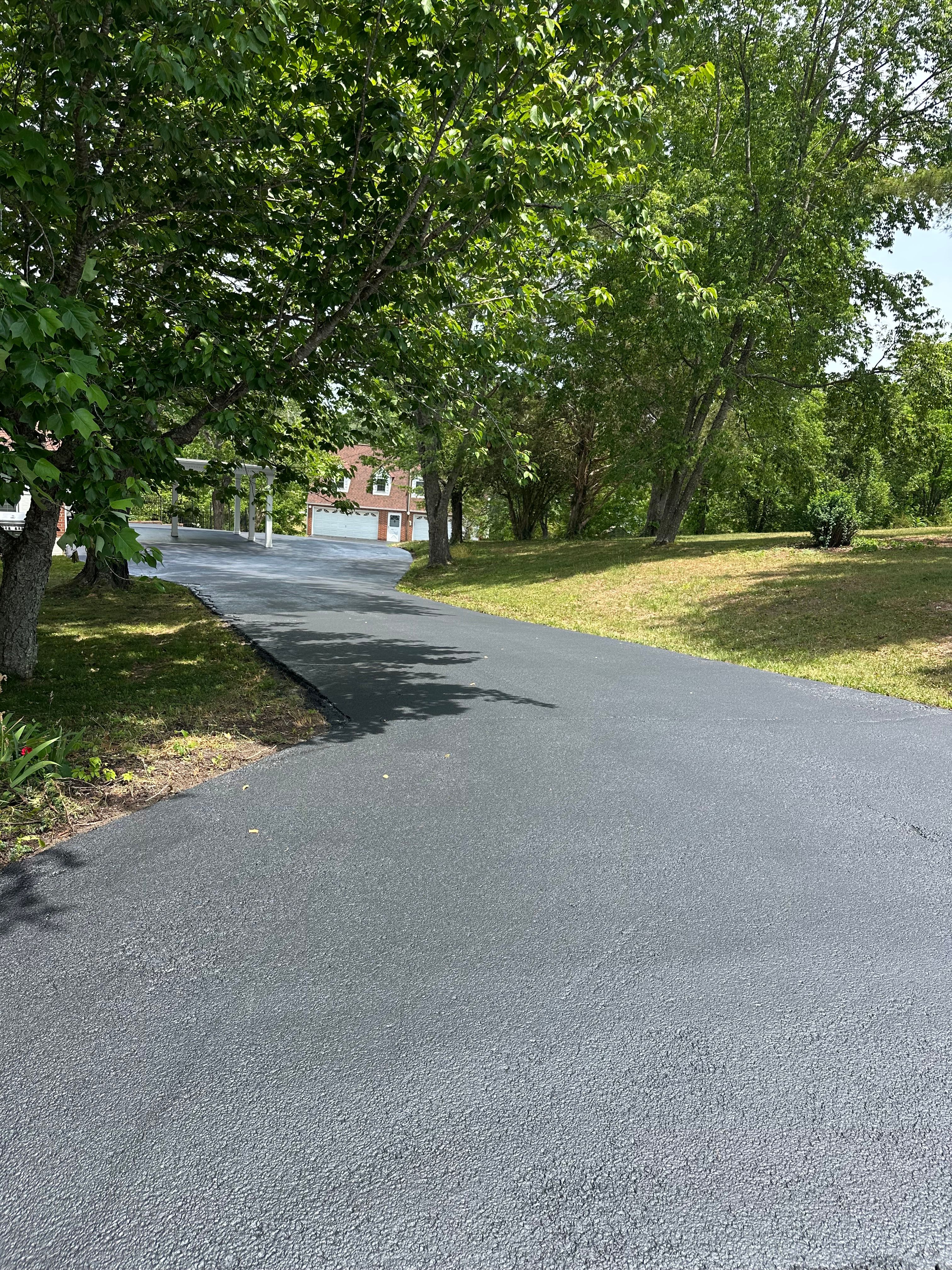  for Metzler Paving and Sealcoating LLC in Jacksboro, TN