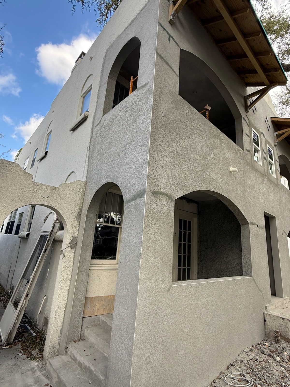  for Escorpio Painting in Tampa, FL