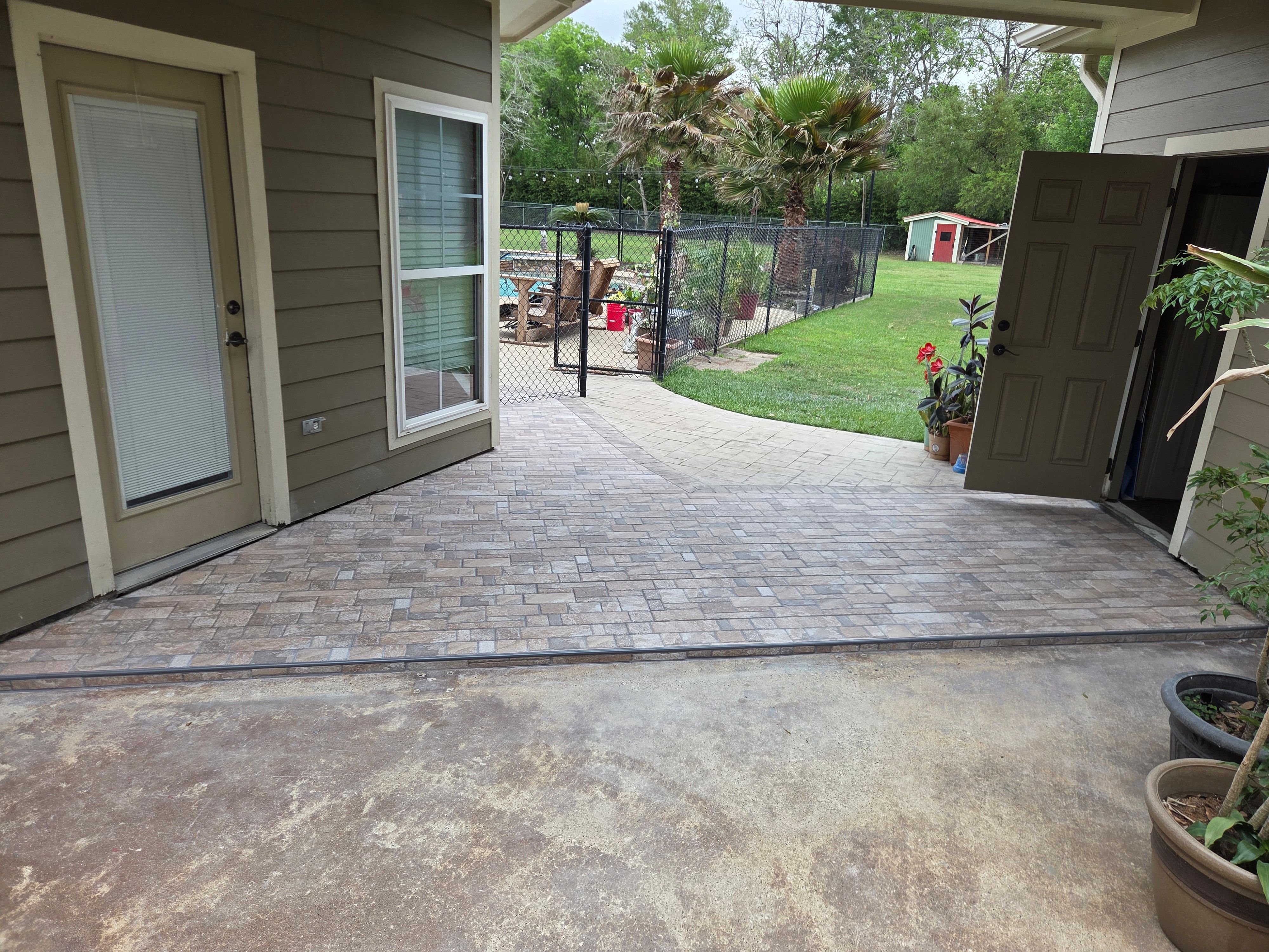  for D&J Custom Floors in Nederland, TX