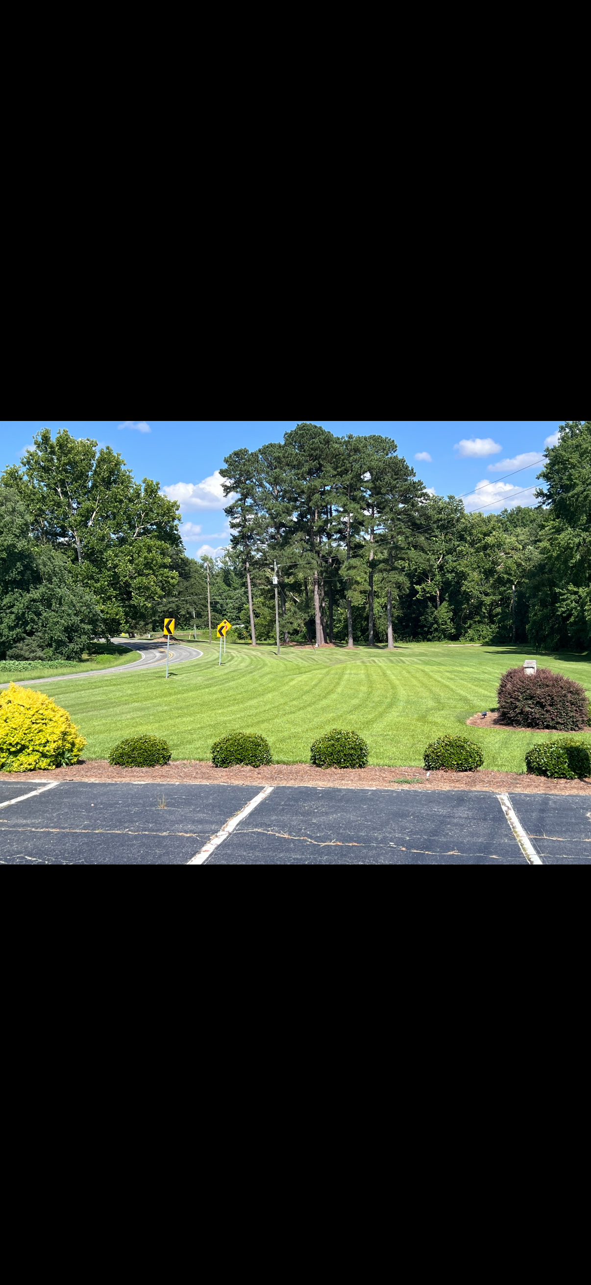Lawn maitence for Wake & Franklin Grounds Maintenance in Raleigh, NC
