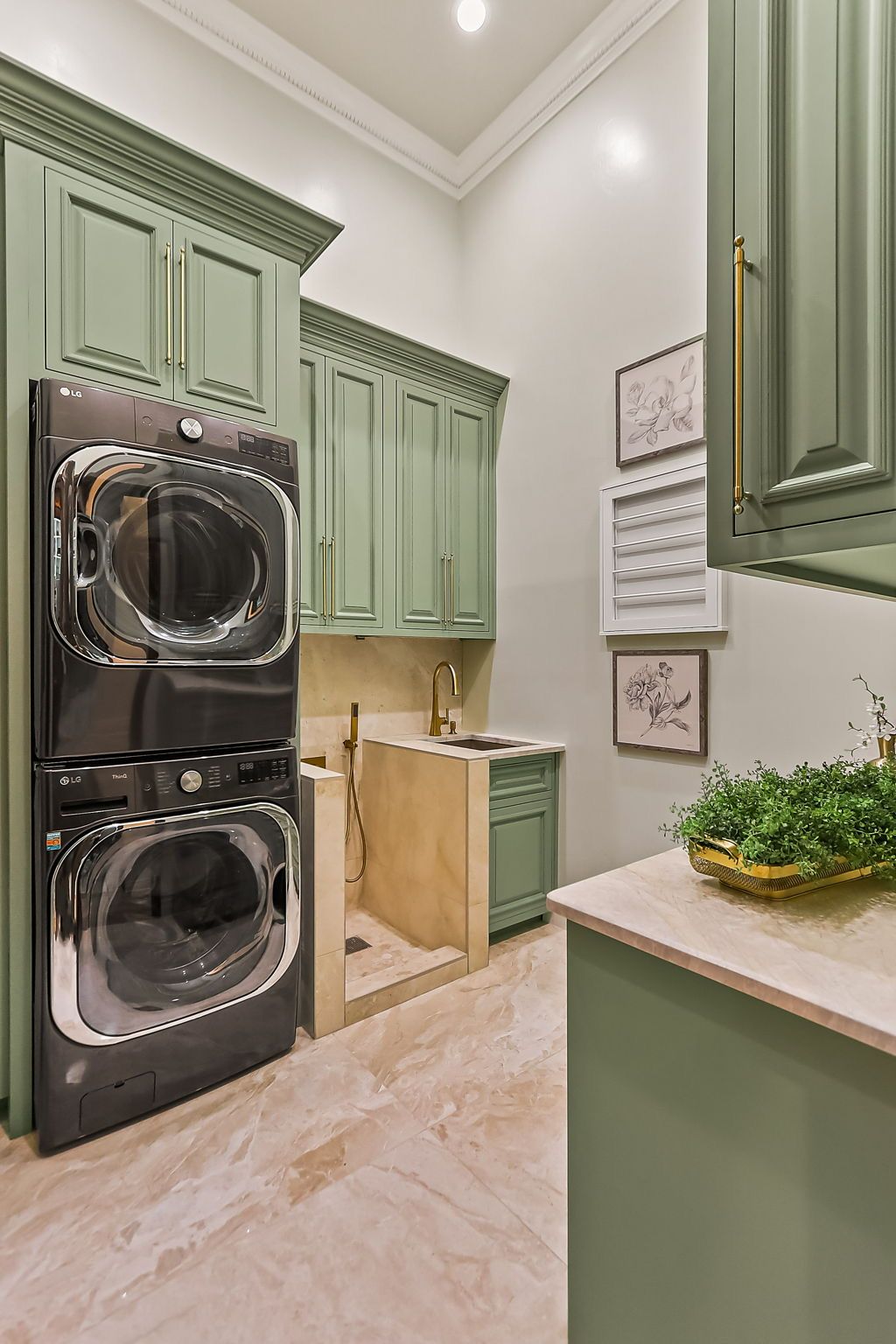 Laundry Room and Pantry for Timeless Cabinetry in El Paso, TX
