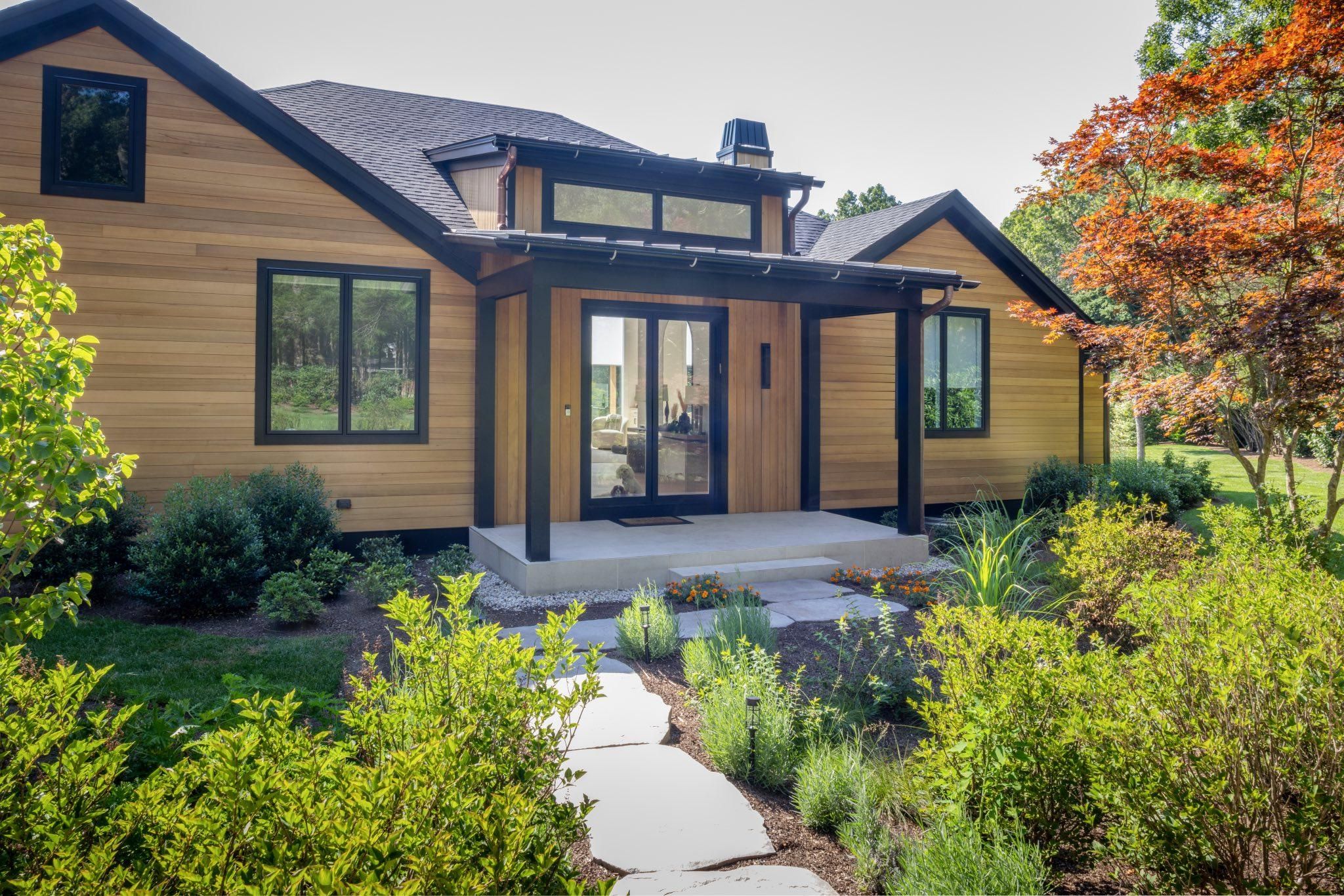  for Make It Right Contracting in East Hampton, NY