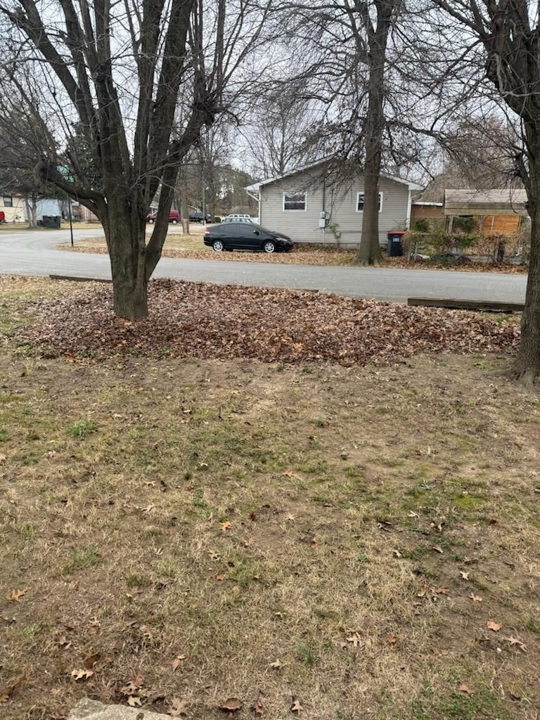  for Pureleaf Lawncare LLC in Springdale, AR