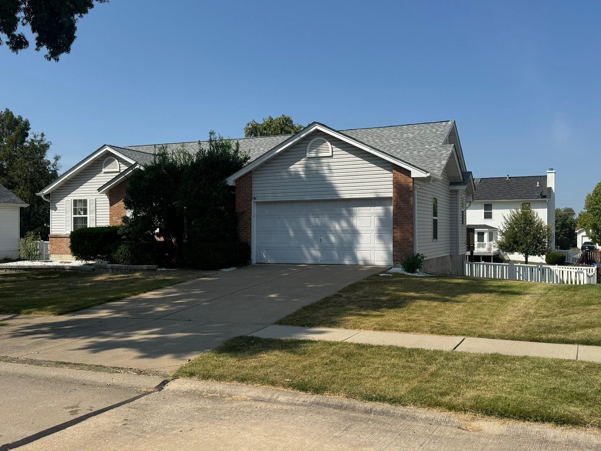  for Lookup Roofing LLC in Saint Charles, MO