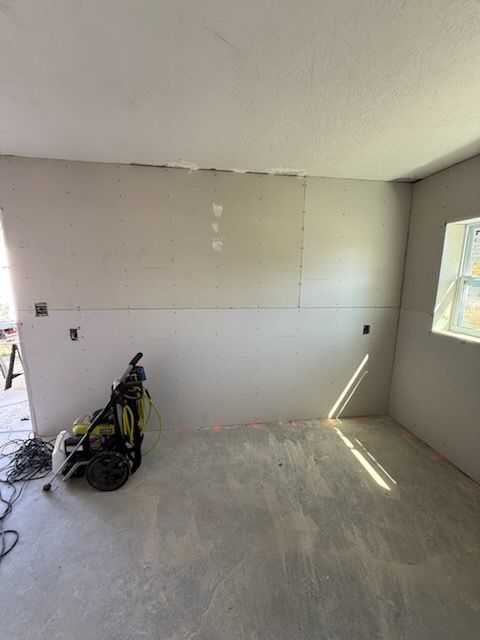  for Escorpio Painting in Tampa, FL