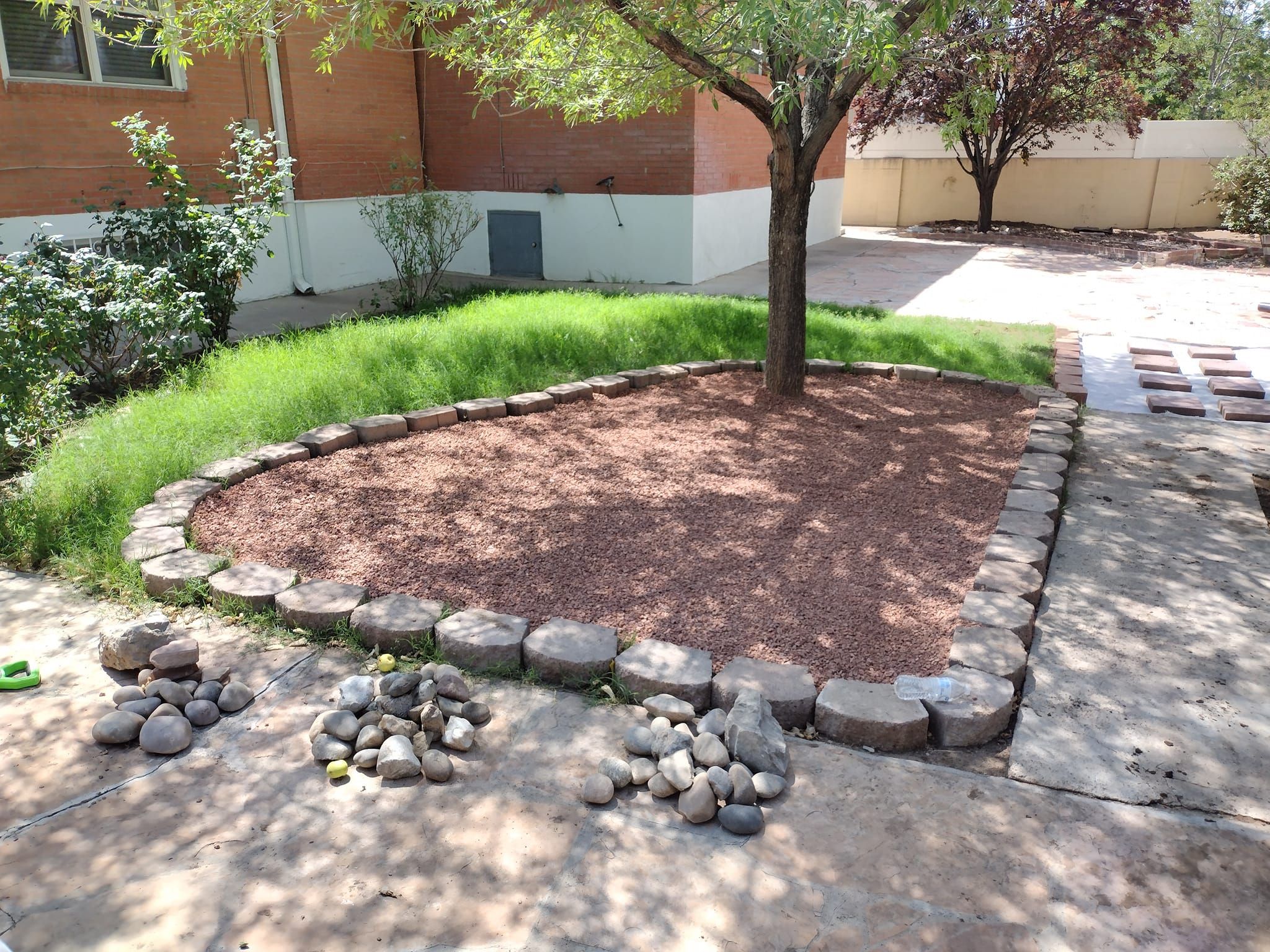 Residential Lawn Maintenance for 2 Brothers Landscaping in Albuquerque, NM