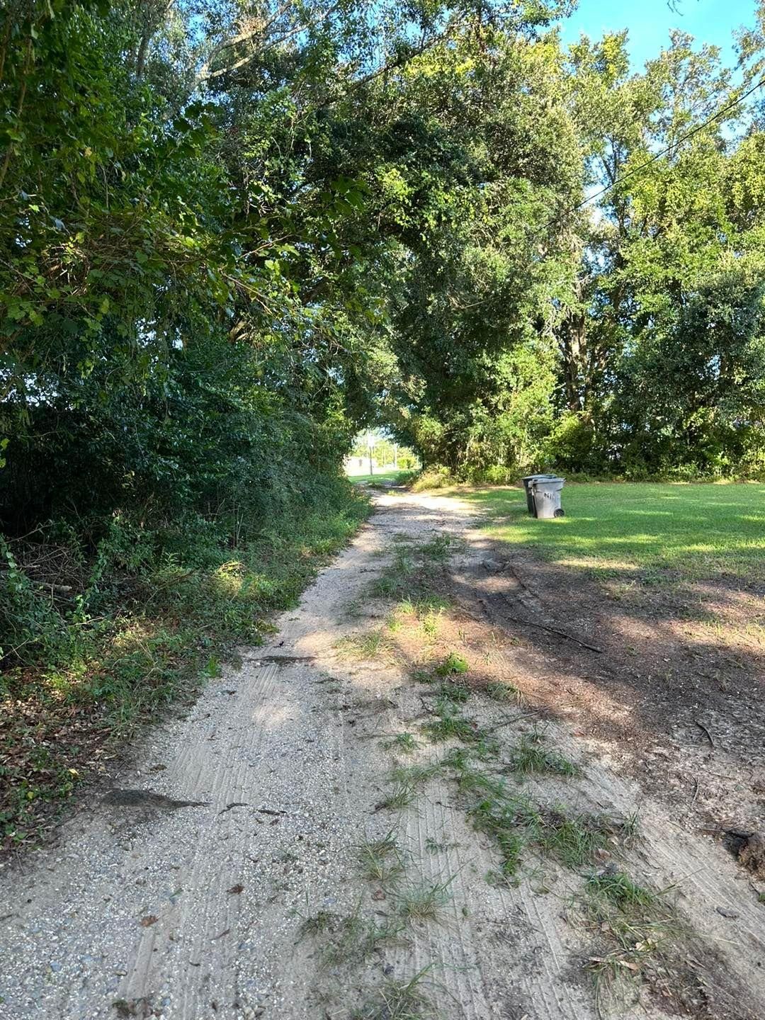  for White’s Land Maintenance in Milton,, FL