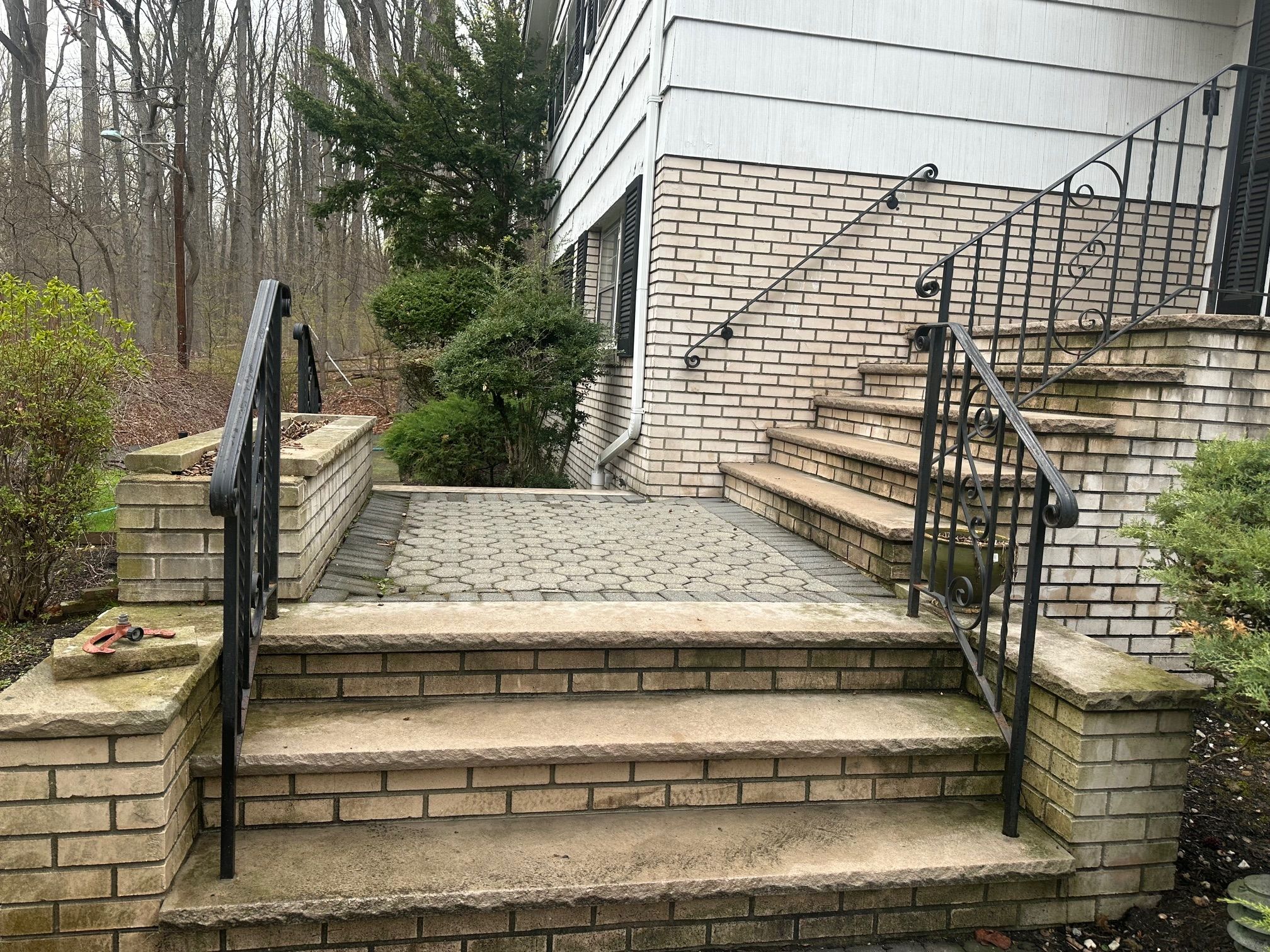  for Sinclair's Services LLC in Hackensack, NJ