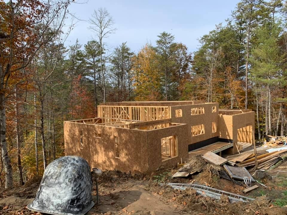  for Looking Glass Builders LLC in Asheville, North Carolina