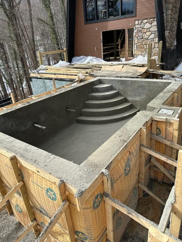  for Grasshopper Excavating & Pools in Pigeon Forge, TN