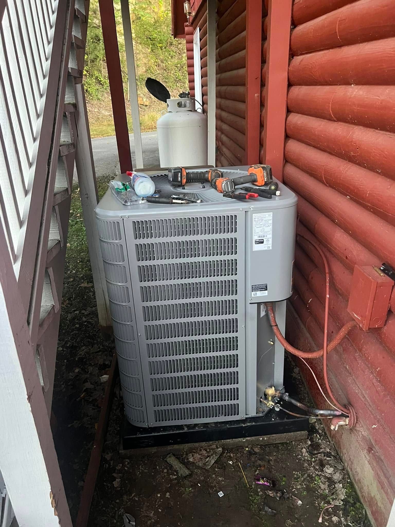 HVAC for Paul Proffitt Heating & Air in LaFollette, TN