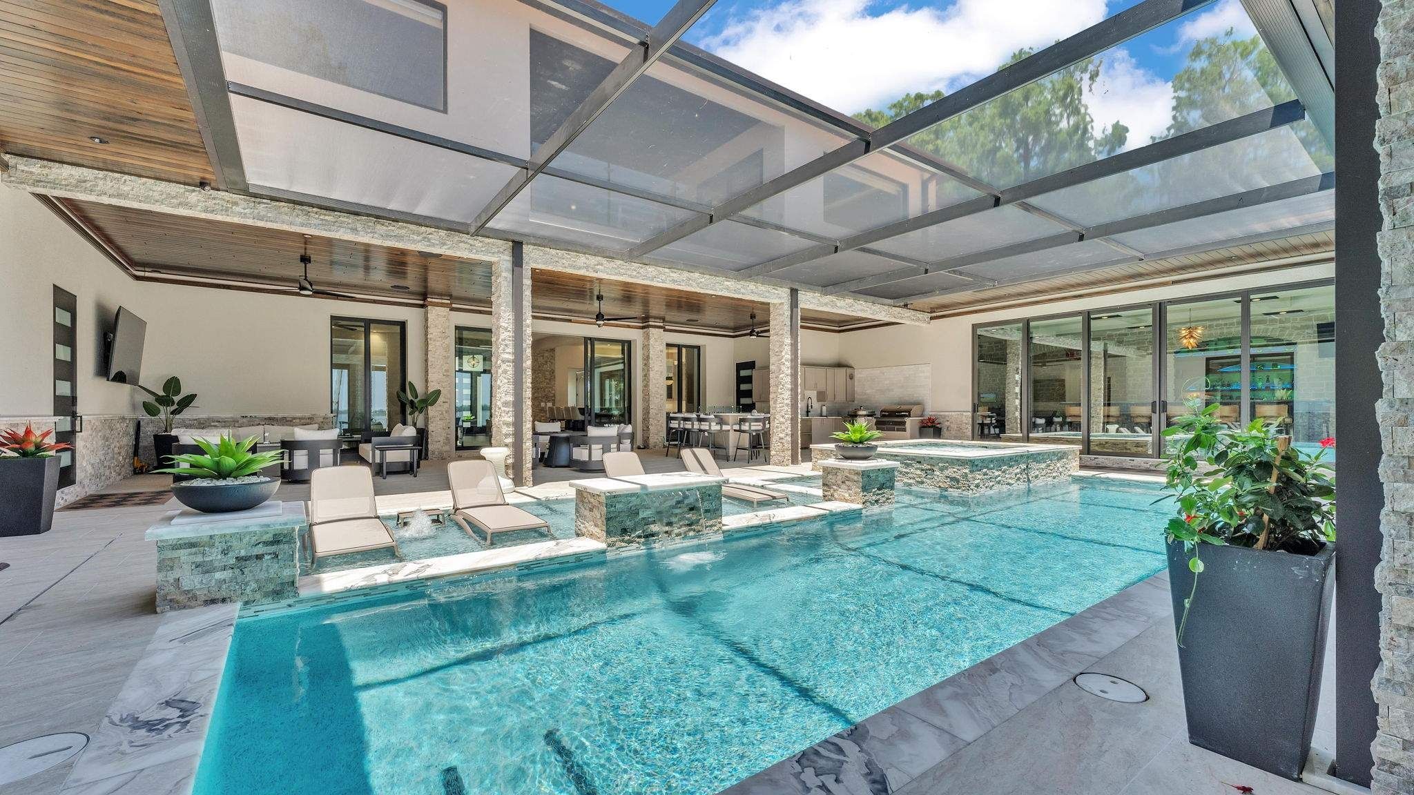  for Webb Homebuilders Group in Lakeland, FL