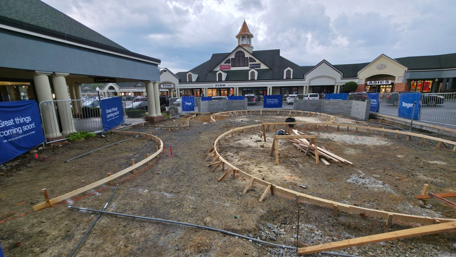  for HR Concrete Solutions LLC in Gatlinburg, TN
