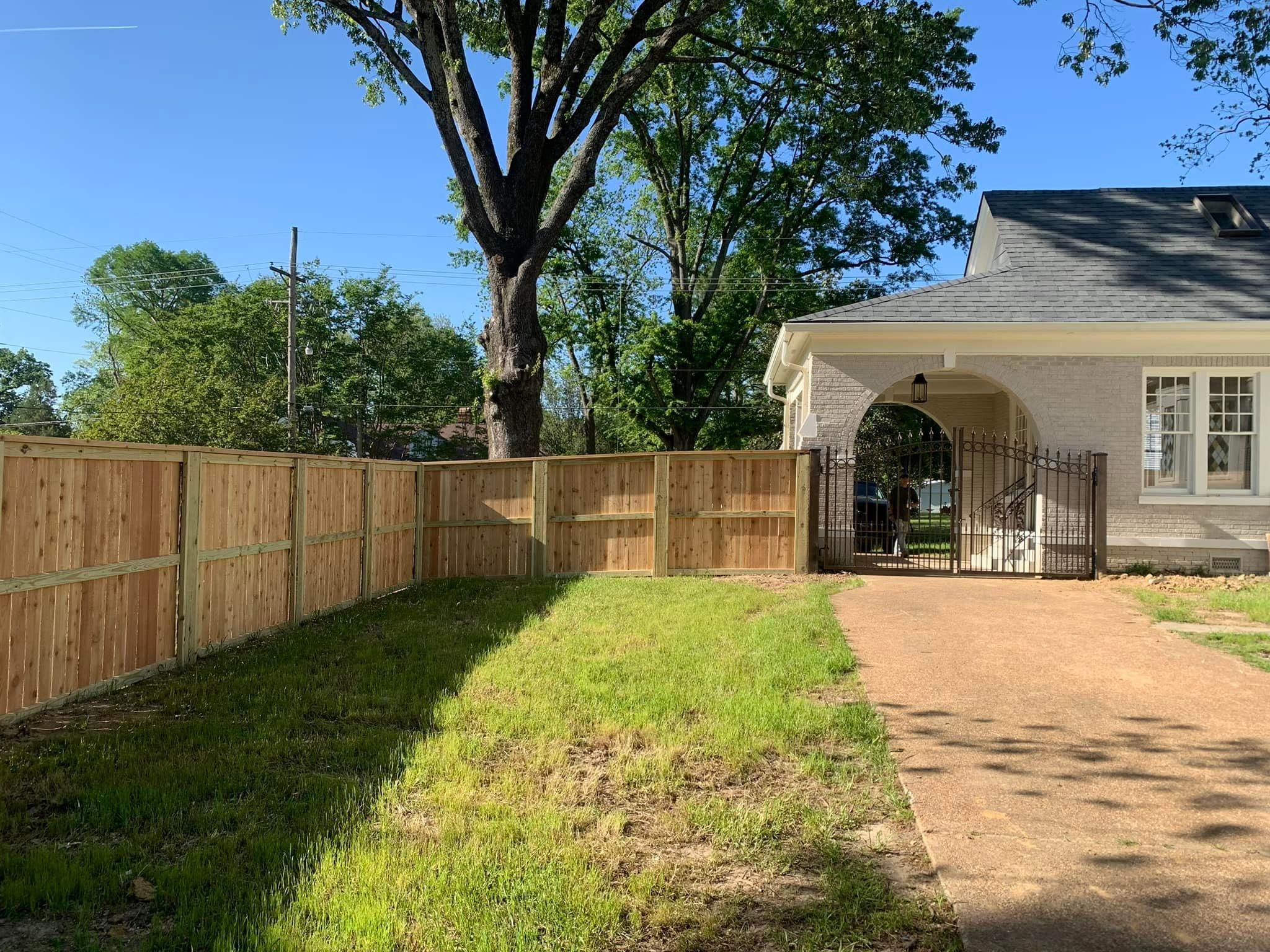  for Manning Fence, LLC in Hernando, MS