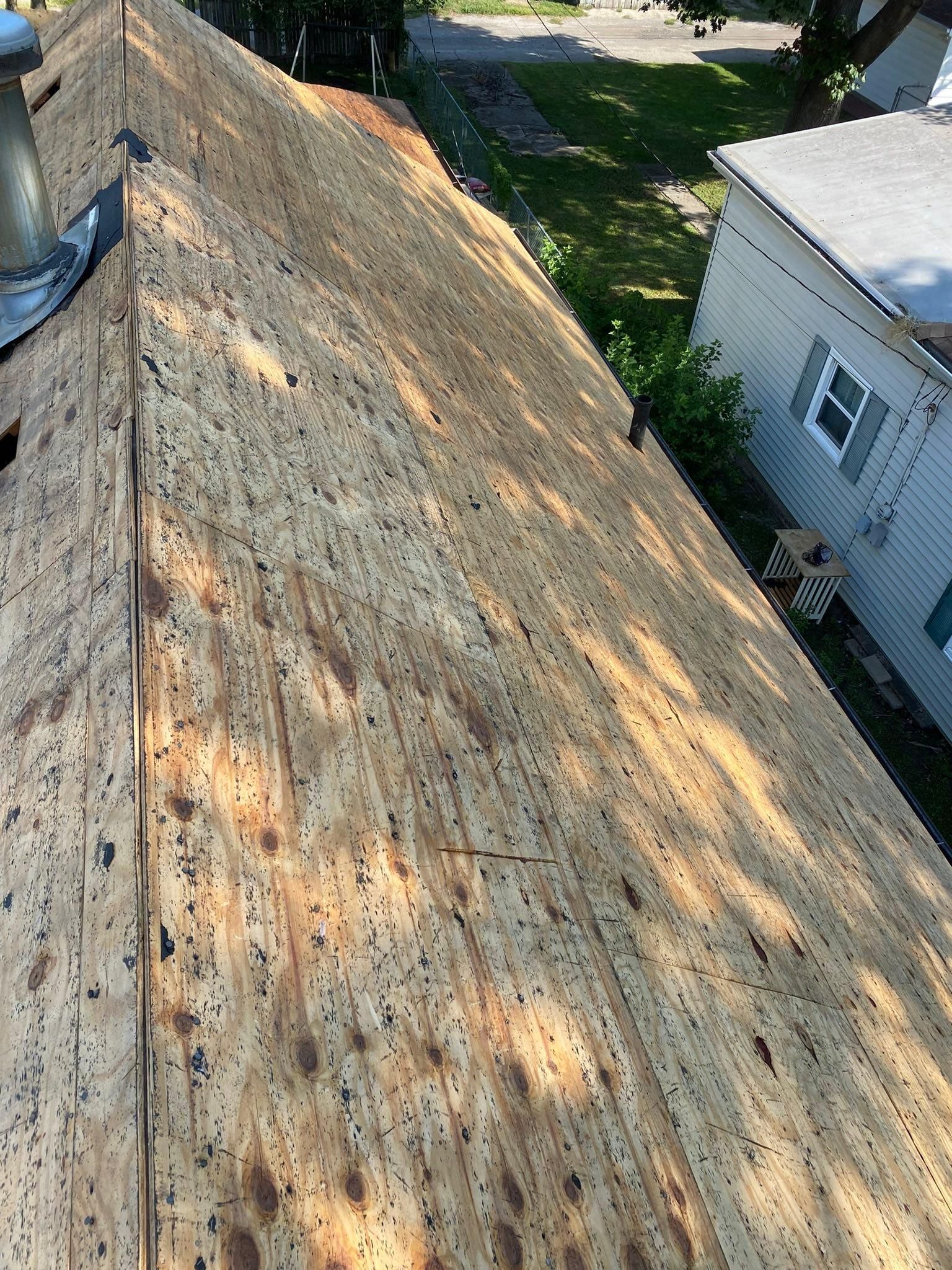  for Full Roof Replacement and Repairs & Seamless Guttering in Saint Joseph, MO