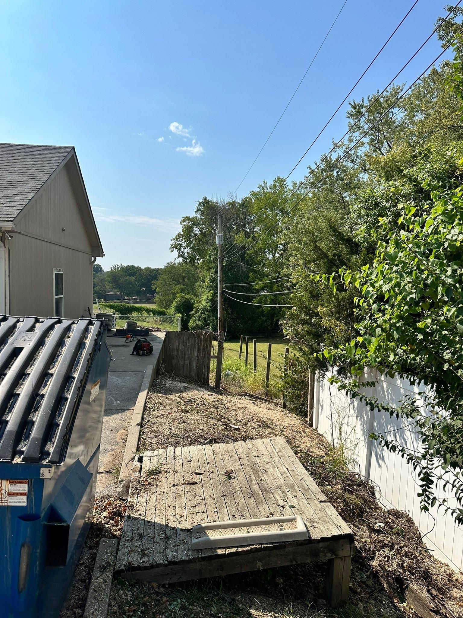 All Photos for Cross Family Tree Service in Kearney, MO