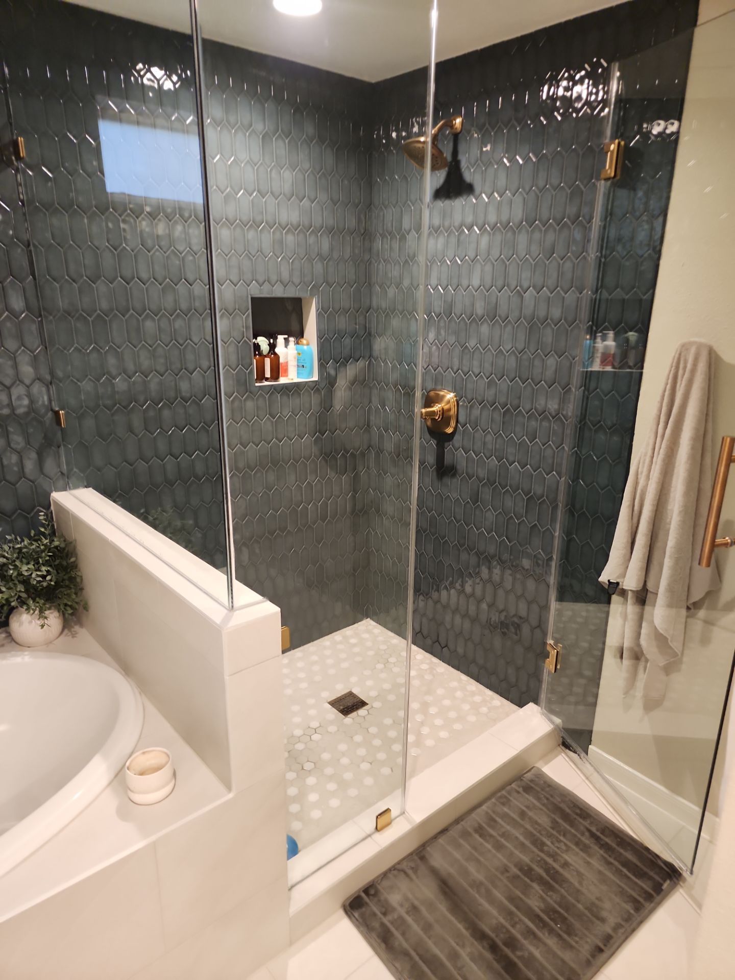  for Alpha Contracting Services in Katy, TX
