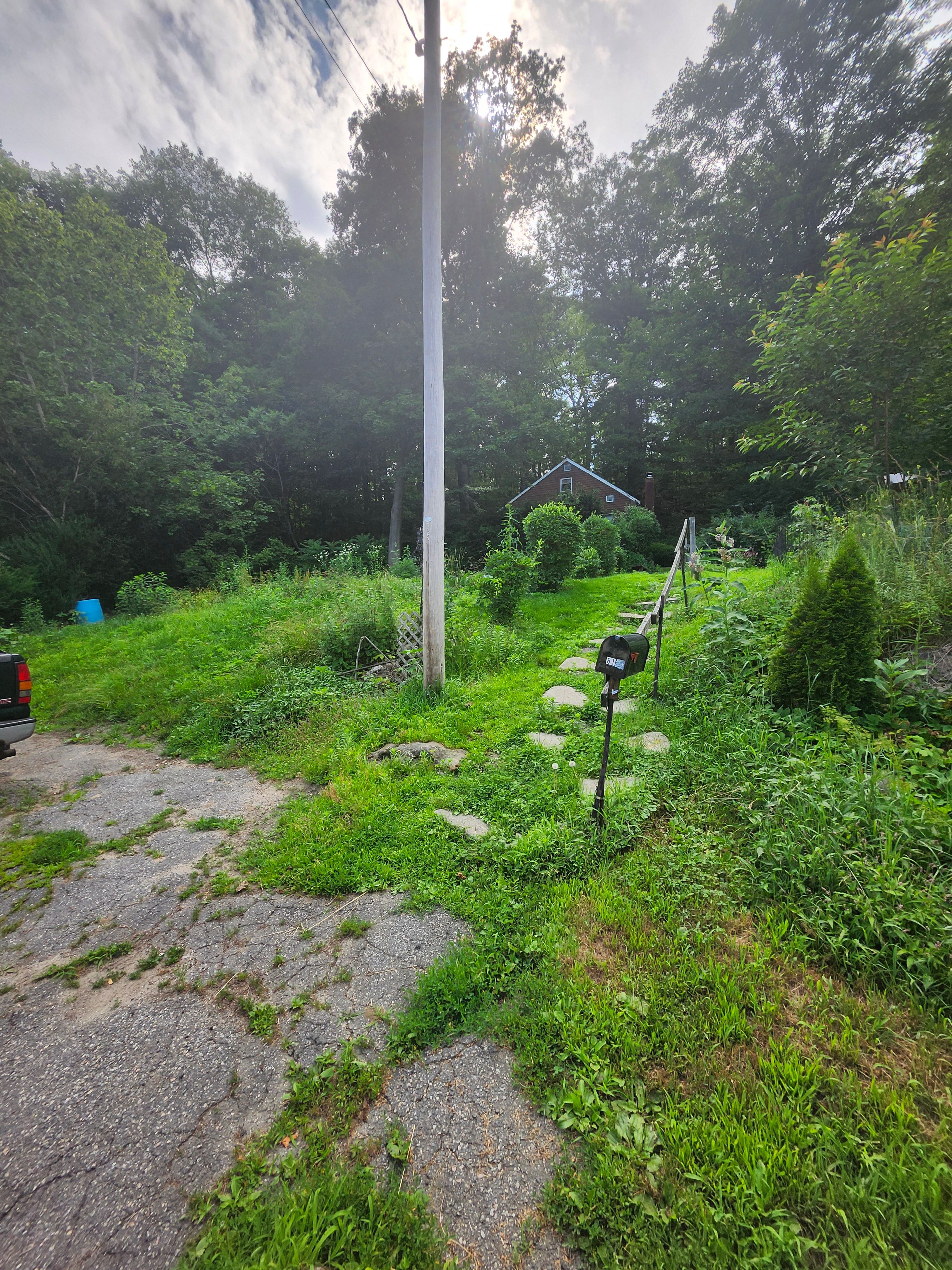 Lawn Mowing for Landscape Innovations LLC in Torrington, CT