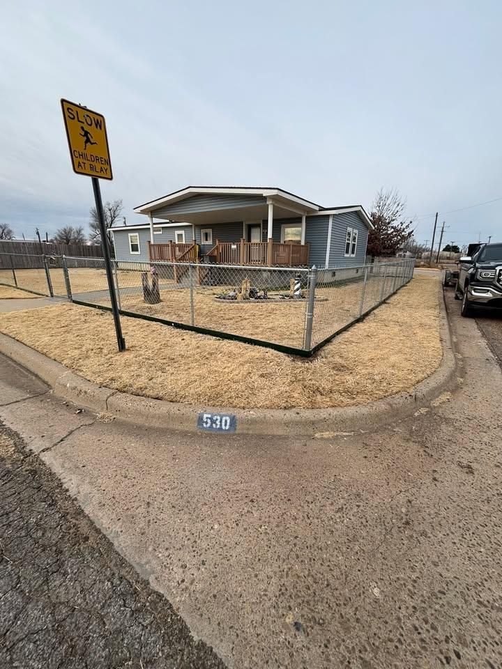  for Straight Edge Siding, Fencing & Decks in Pampa, TX