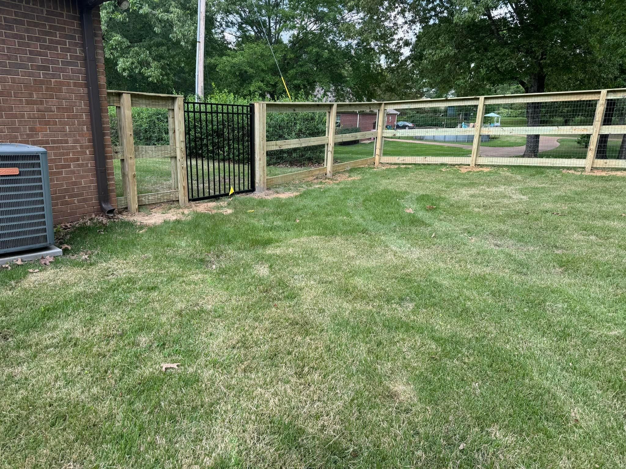  for Manning Fence, LLC in Hernando, MS