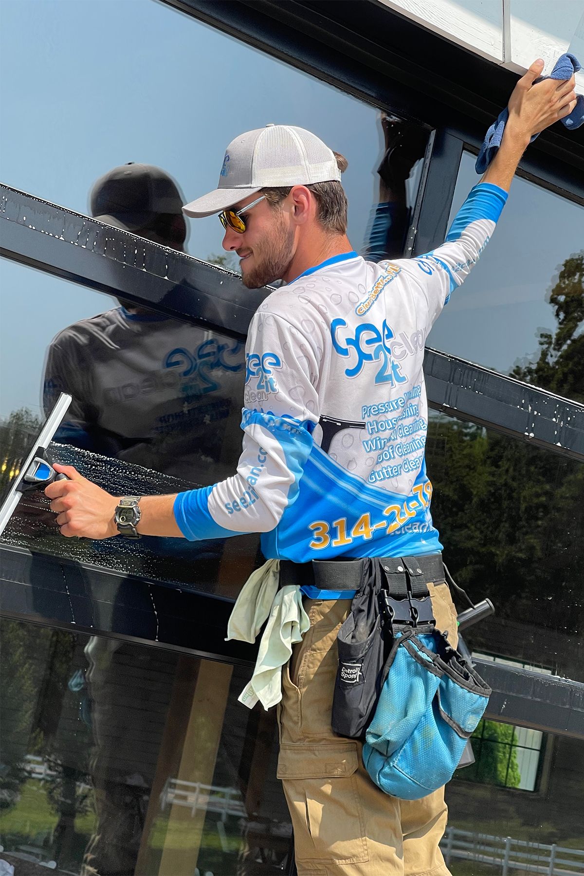  for See2it Clean in St Louis, MO