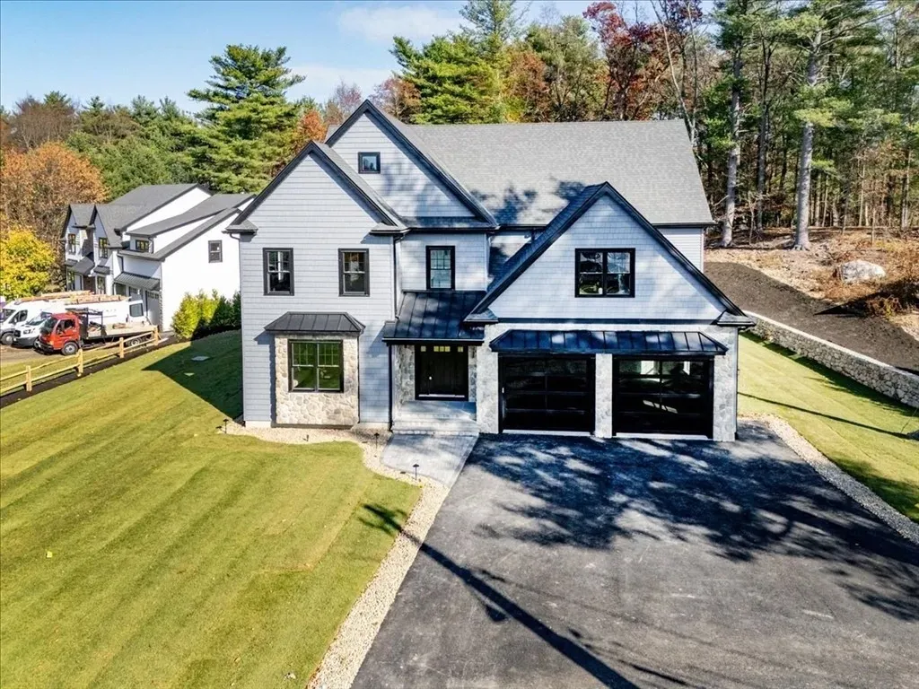  for Quinn Builders Co in Burlington, MA
