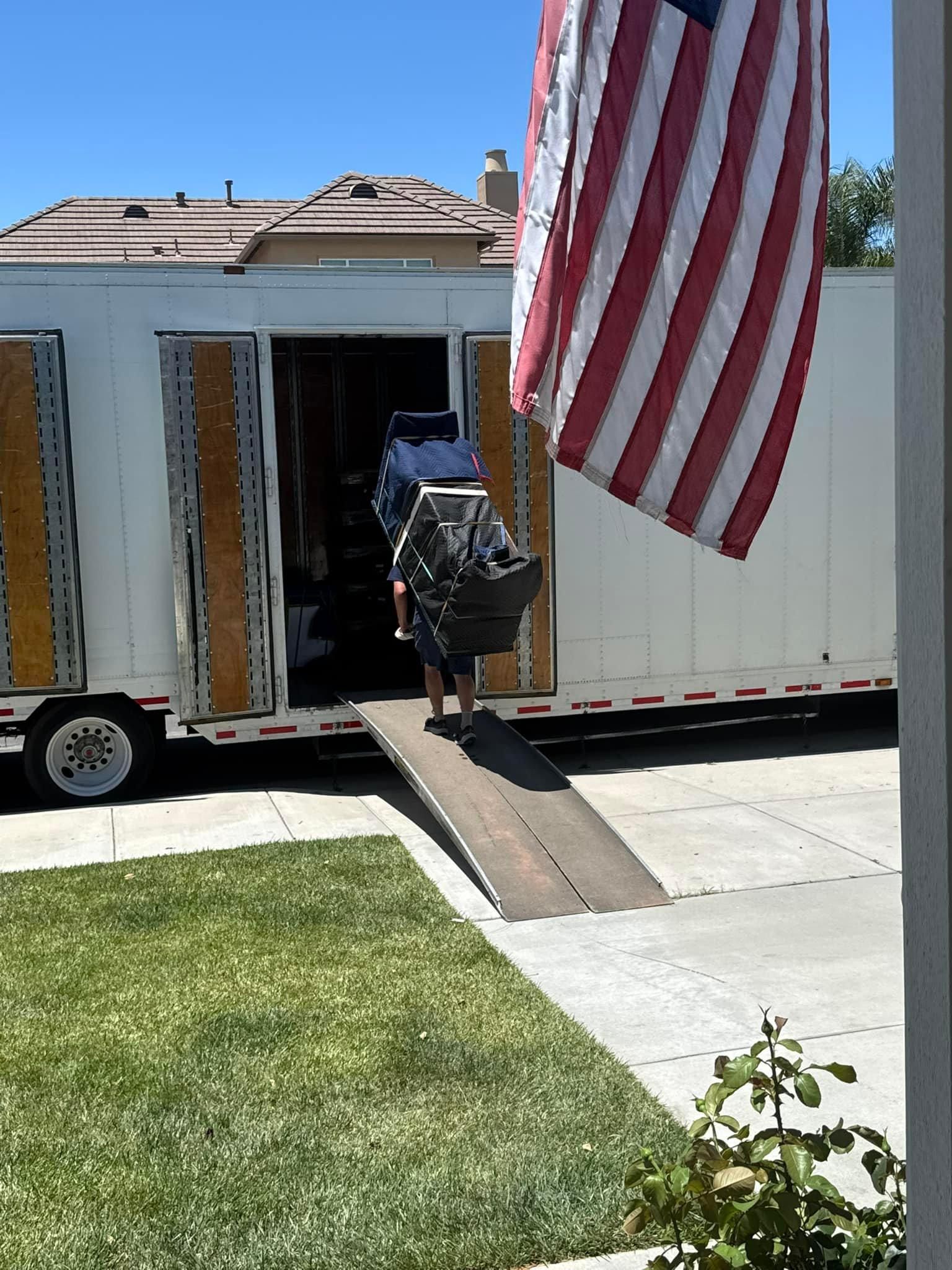  for Hugo’s Affordable Moving Labor in San Diego, CA