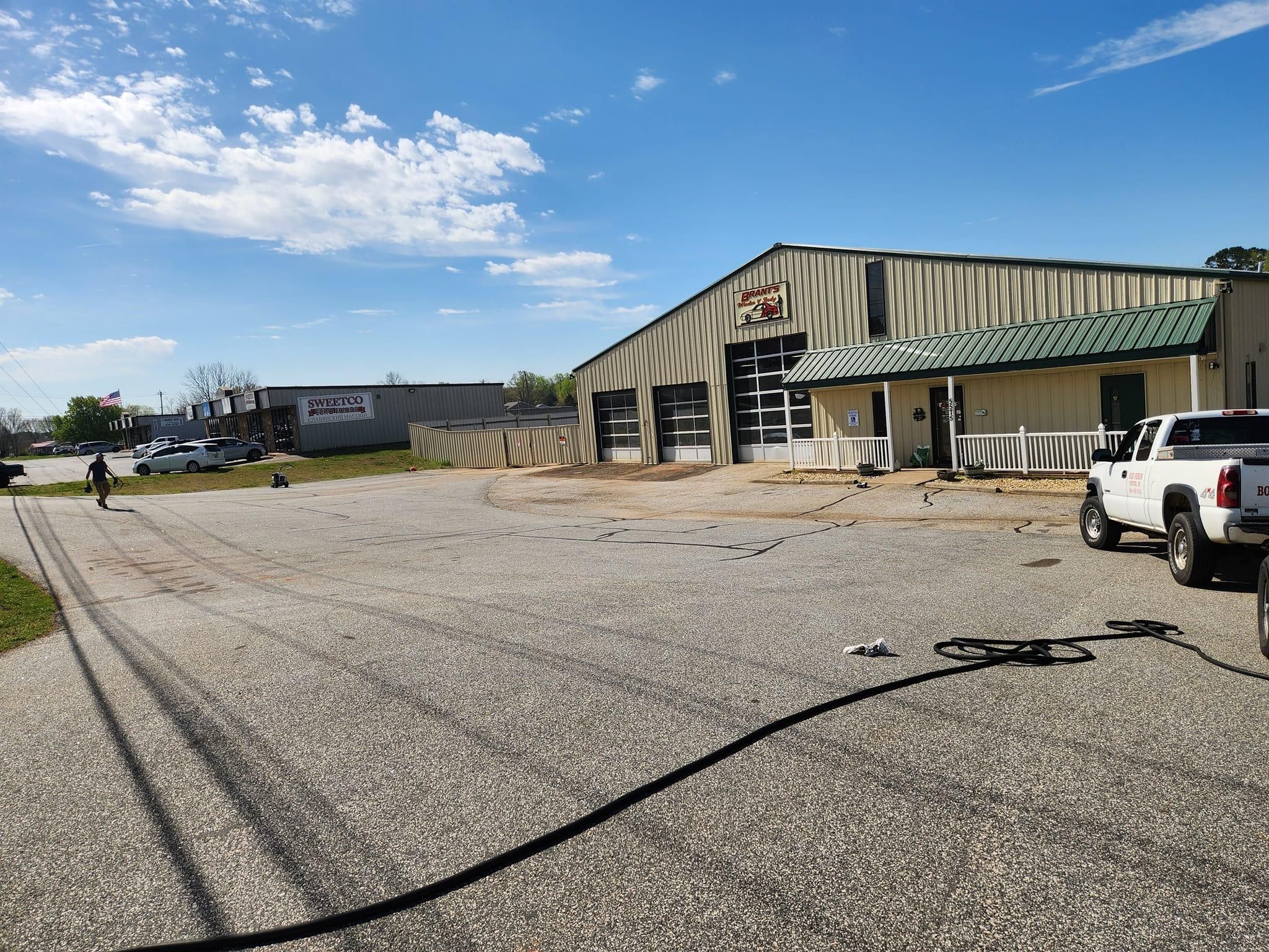  for Johnson's Sealcoating & Painting in Inman, SC