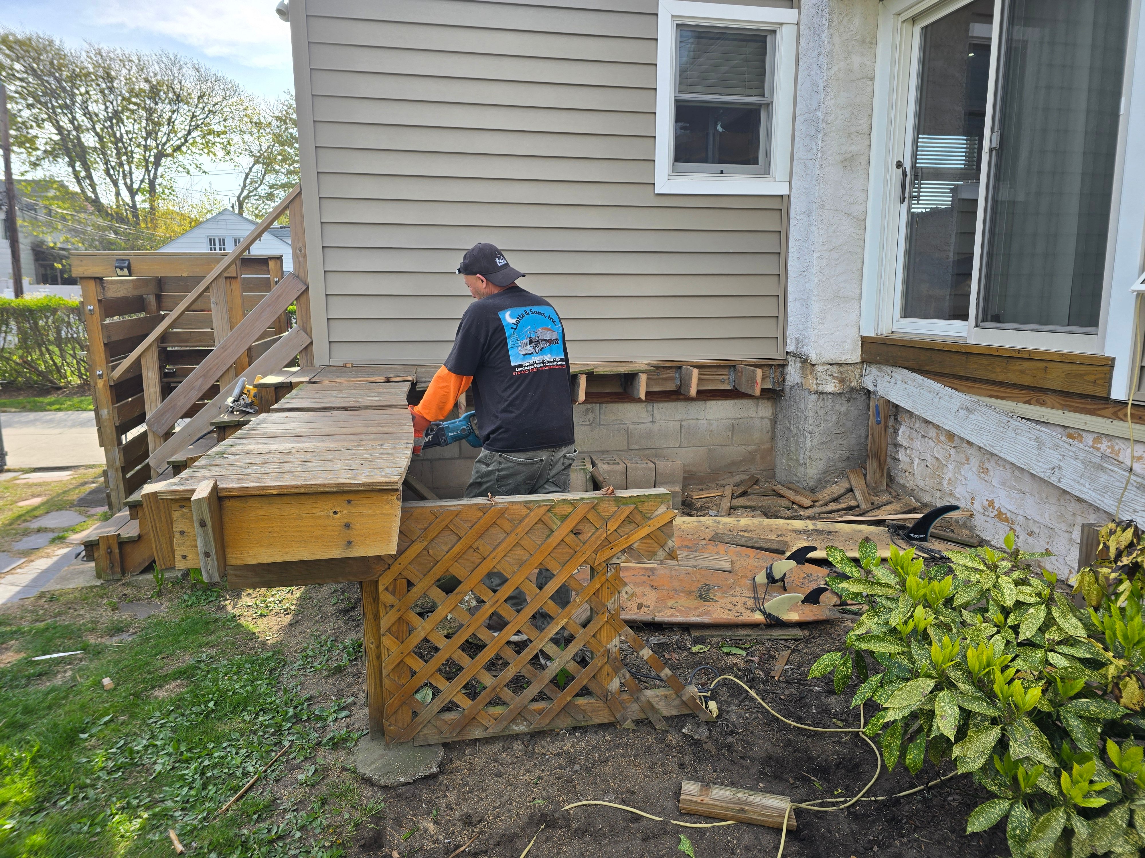 for New Age Construction & Design in Baldwin, NY