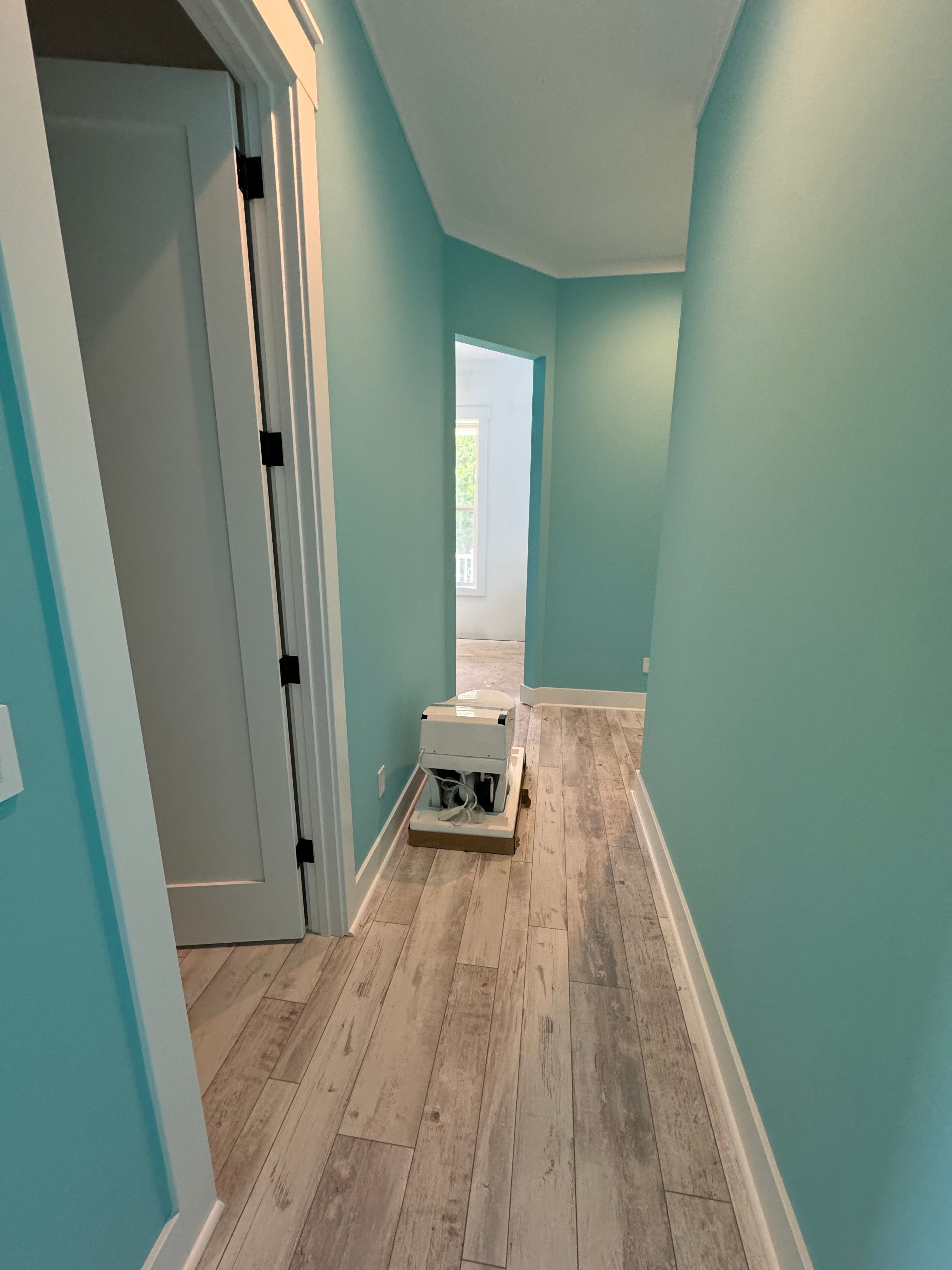 Interior and exterior for Brothers Coatings and Painting LLC in Holly Ridge, NC