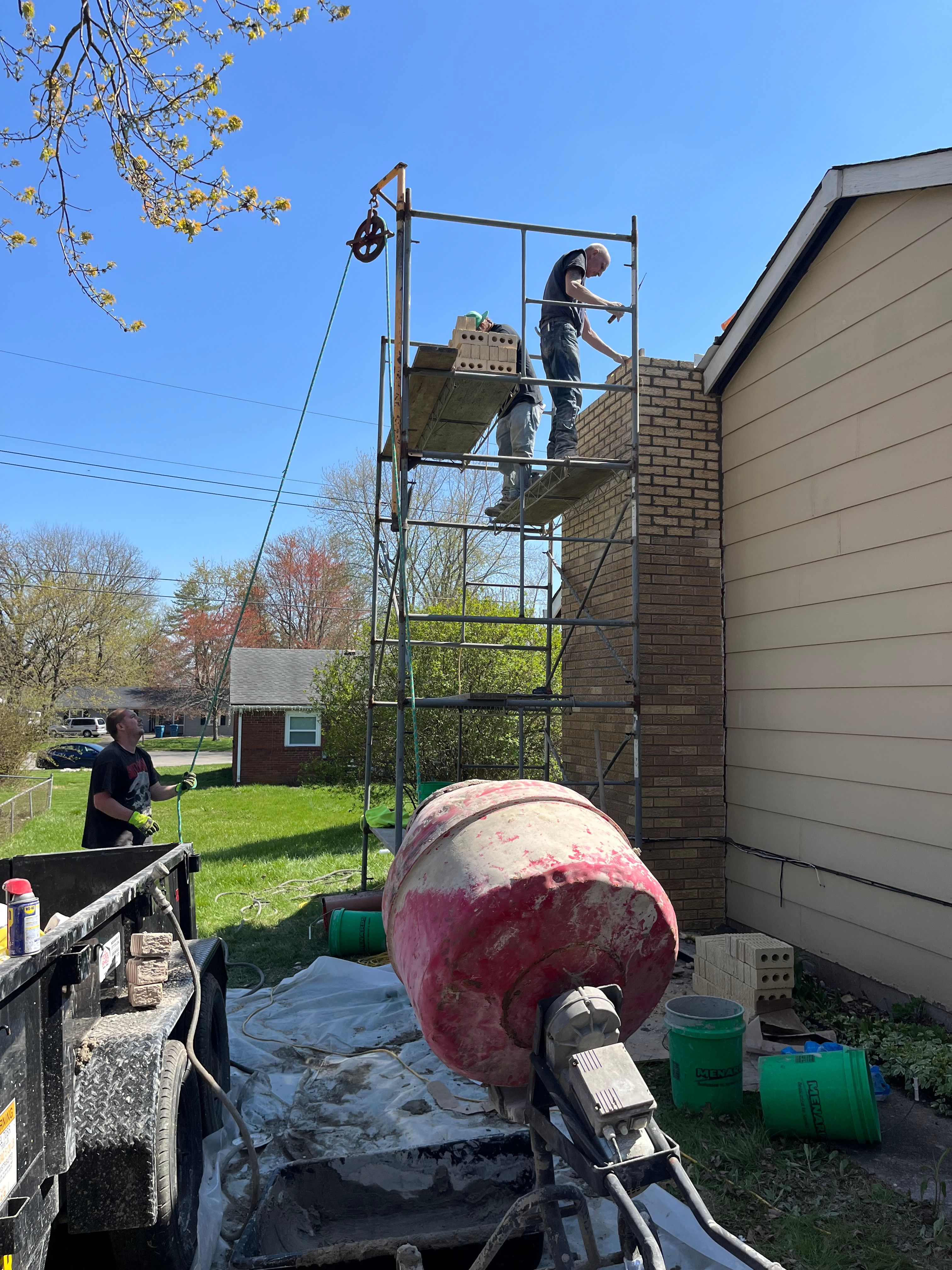  for Whyde Masonry in Beech Grove, IN