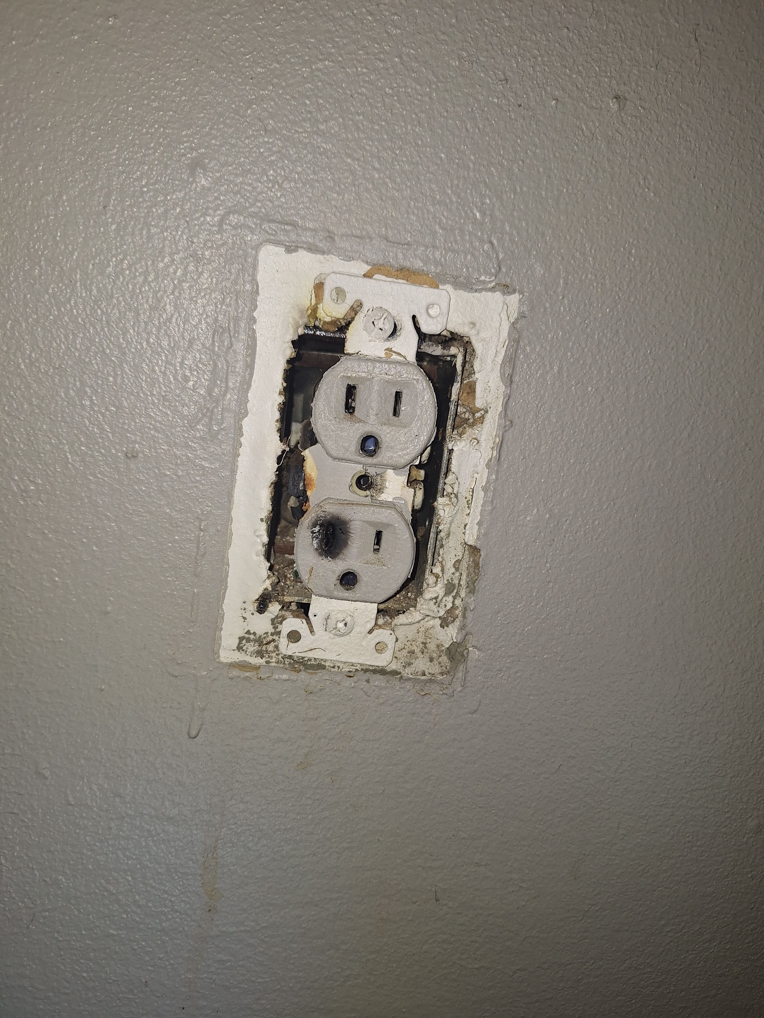  for Flash Gordon Electric LLC in Hope Mills, NC