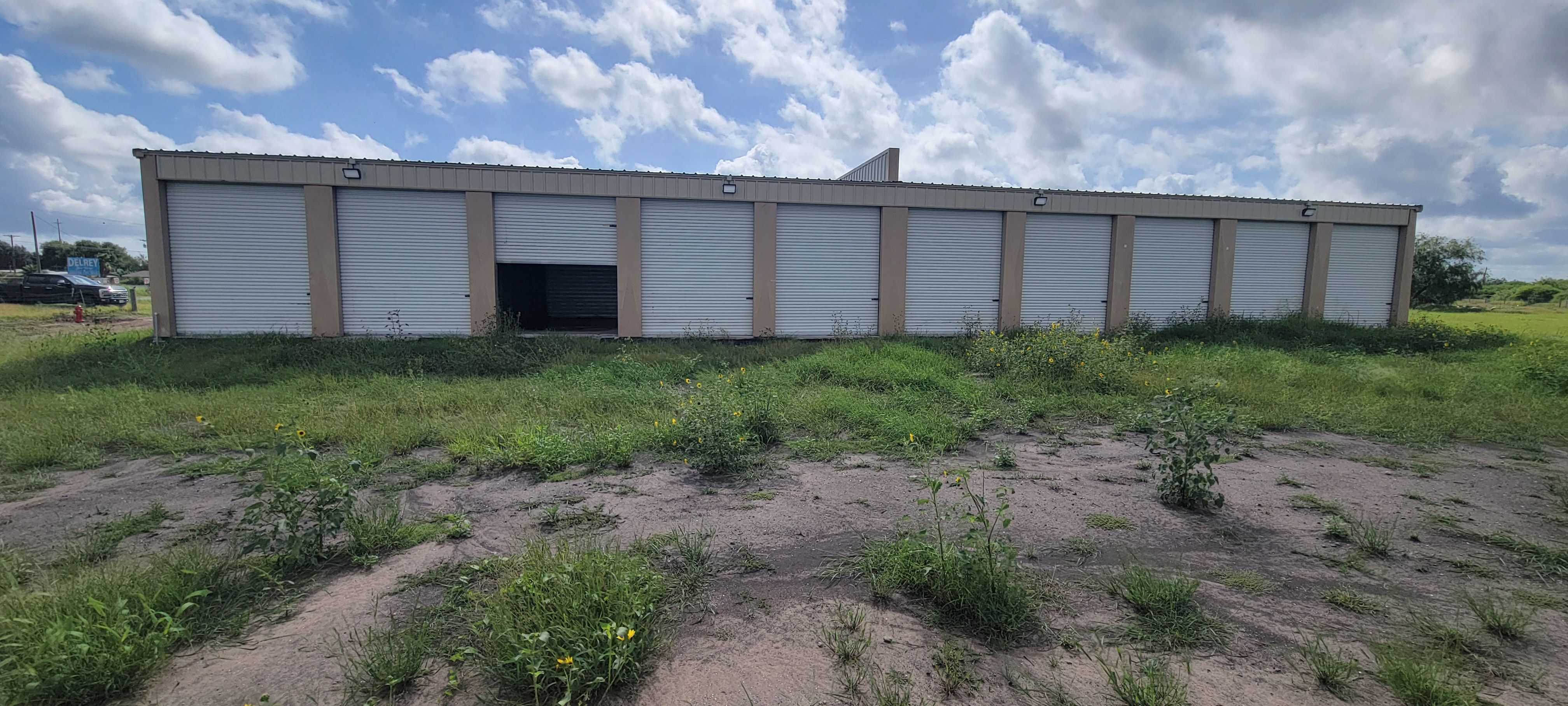  for Longoria & Son Construction in Laredo, TX