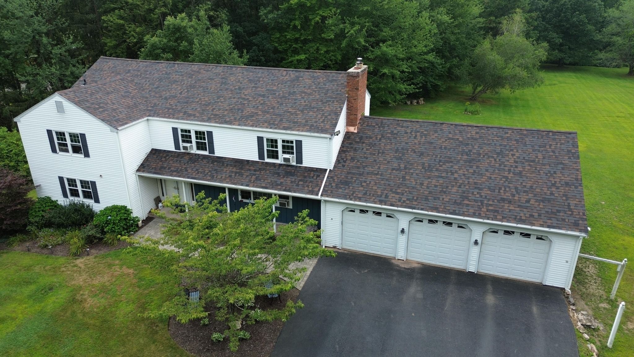 Roofing for Lucky Dog Roofing LLC in Southington, CT